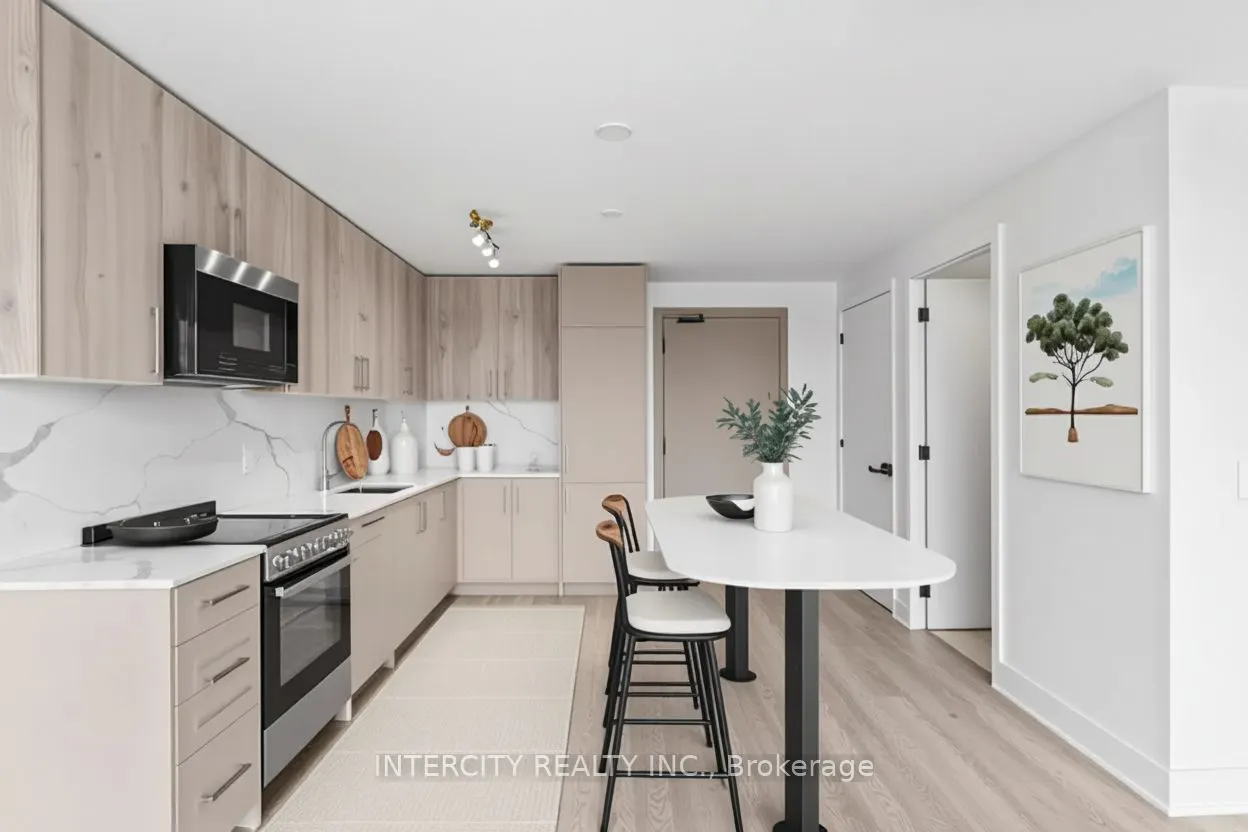 2075 King Road, #417