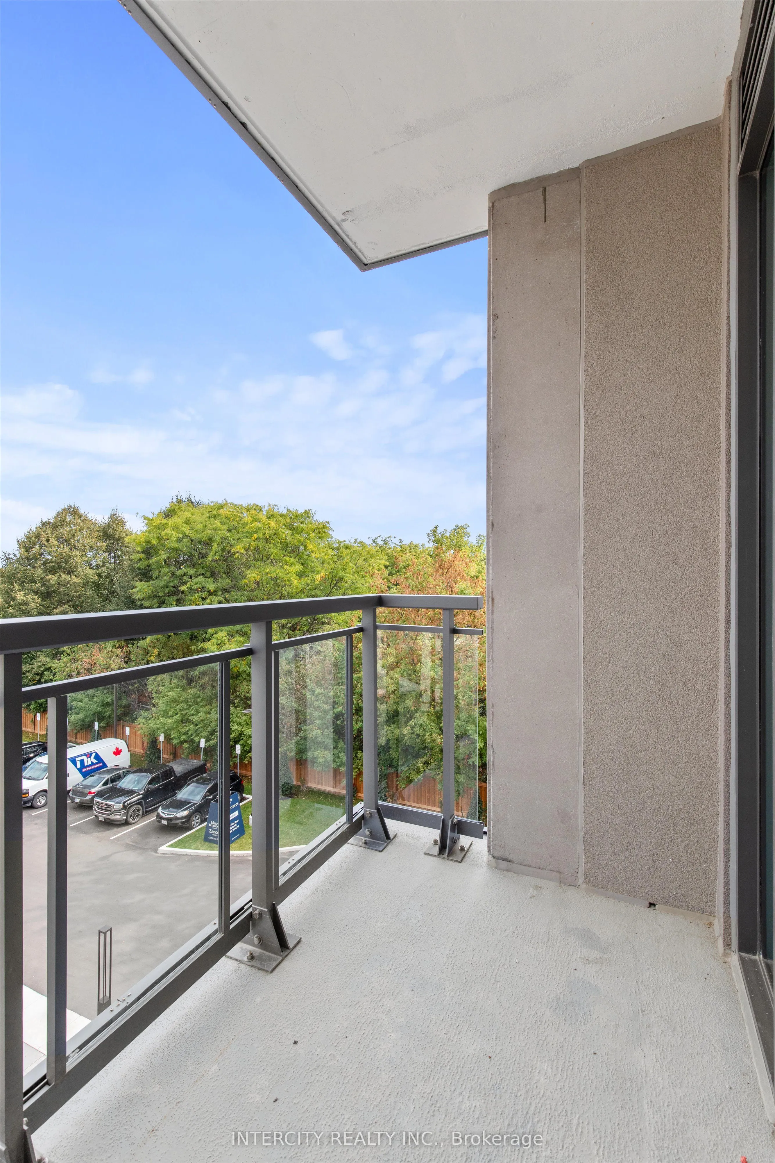 2075 King Road, #417