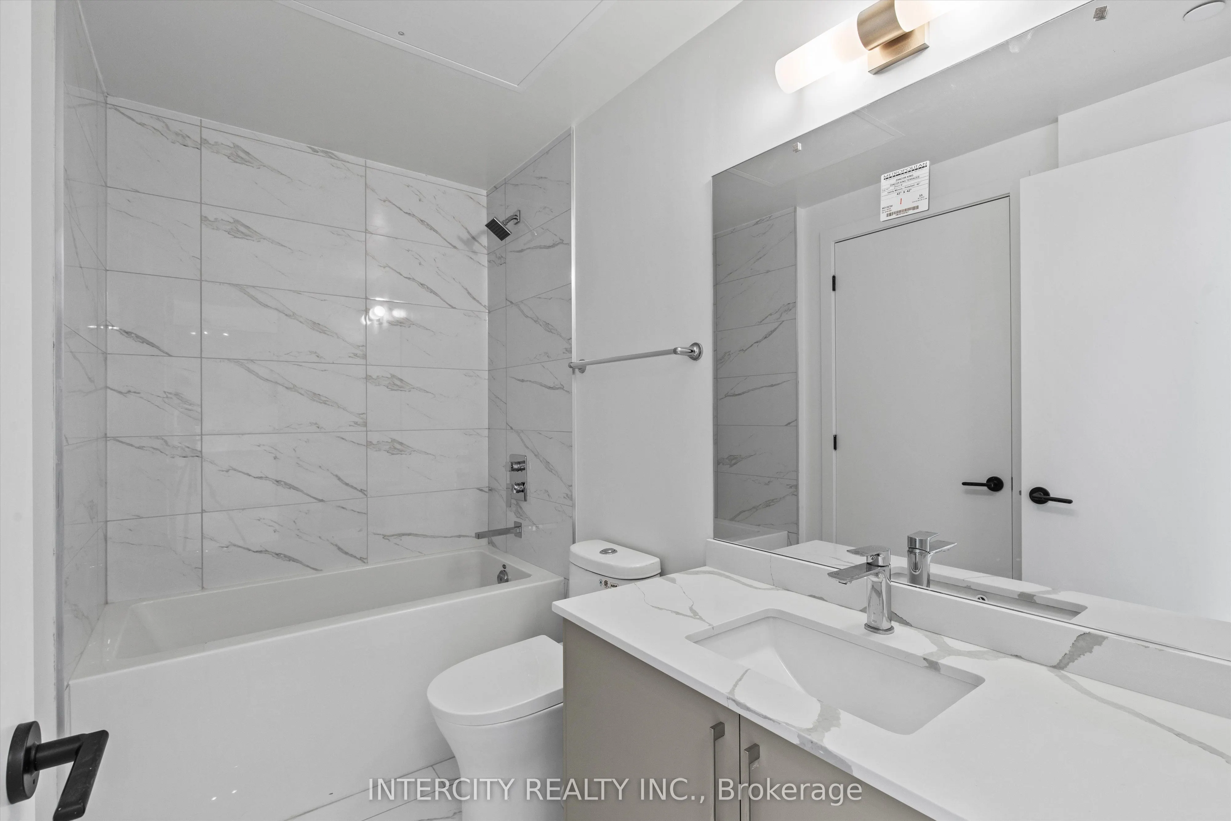 2075 King Road, #417