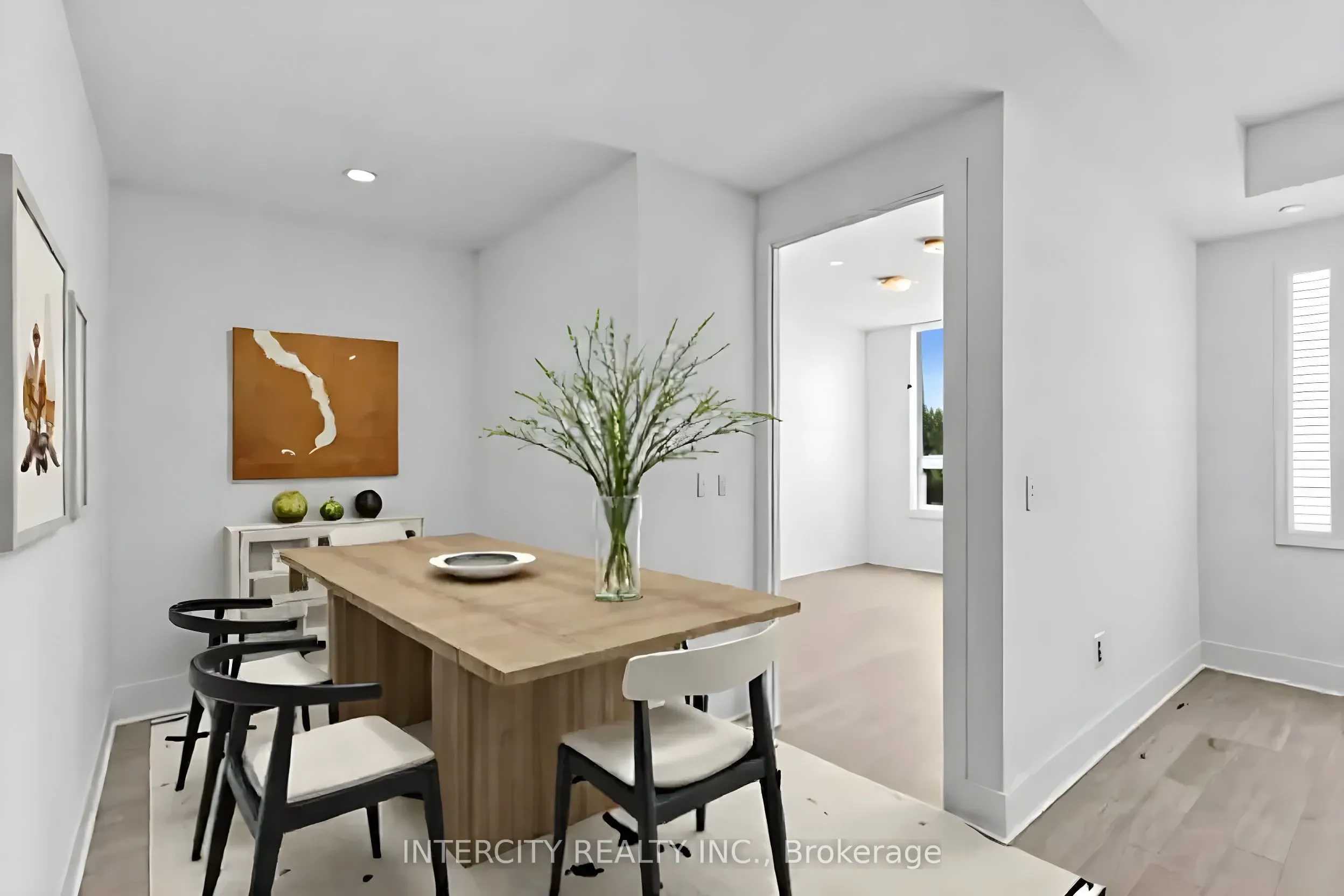 2075 King Road, #417