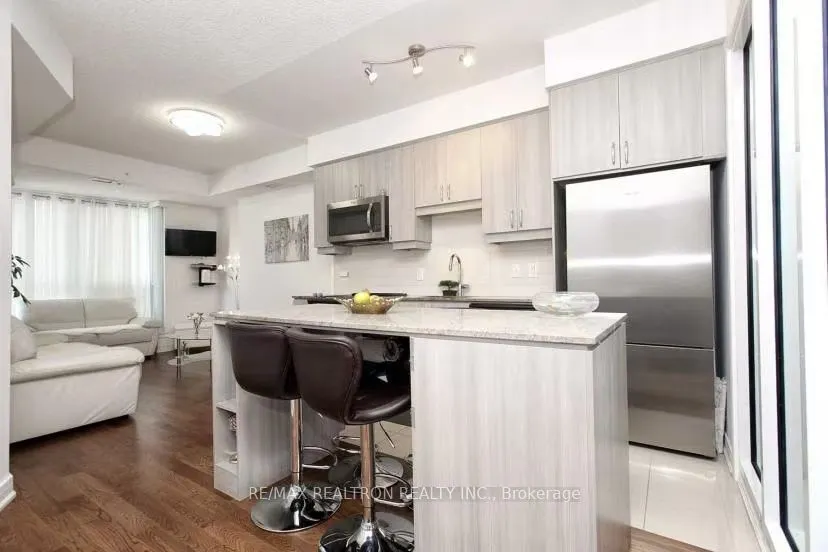 9191 Yonge Street, #SW311