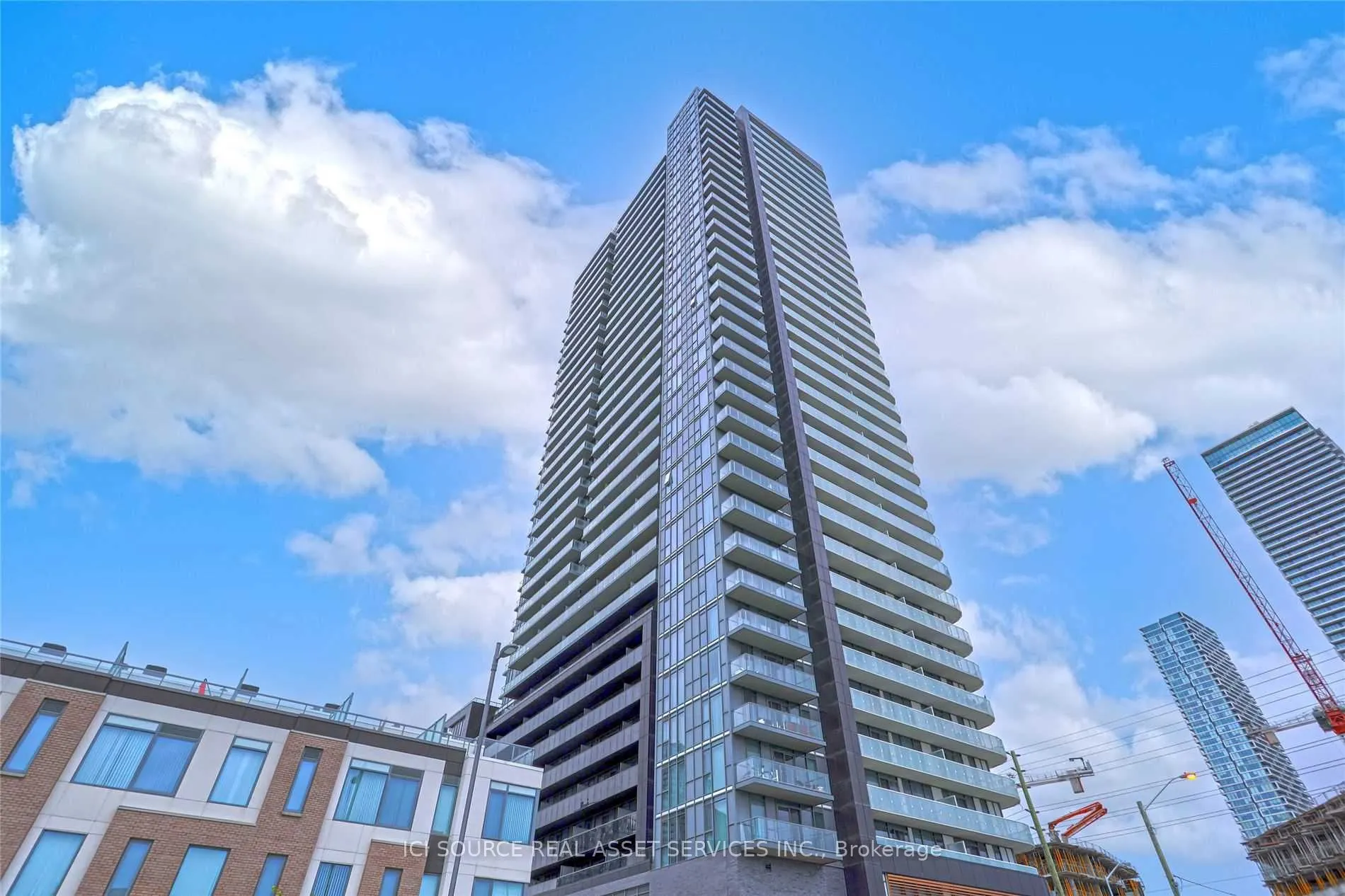 7895 Jane Street, #2101