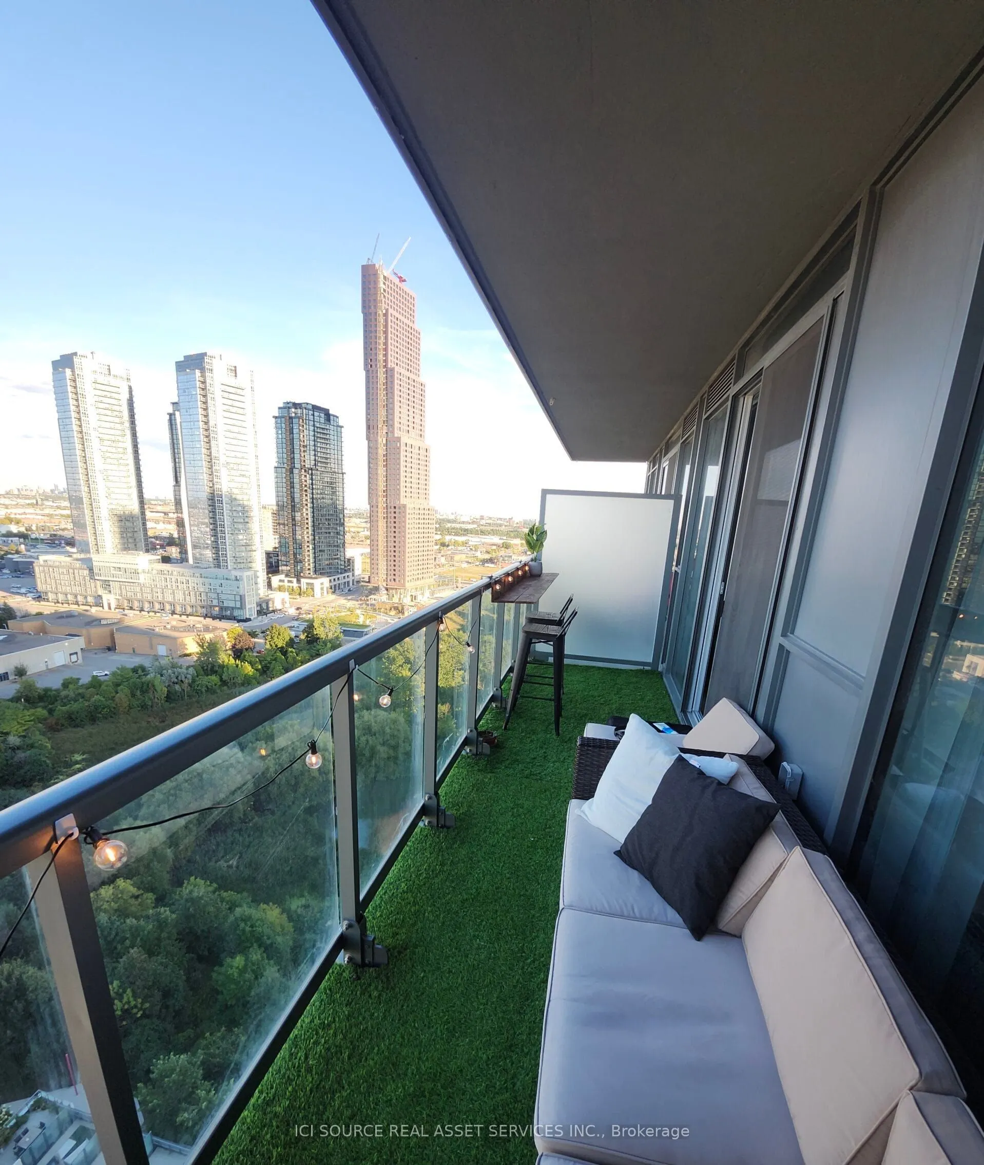 7895 Jane Street, #2101
