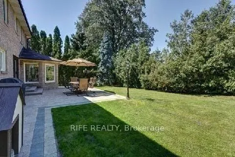 88 Windermere Crescent