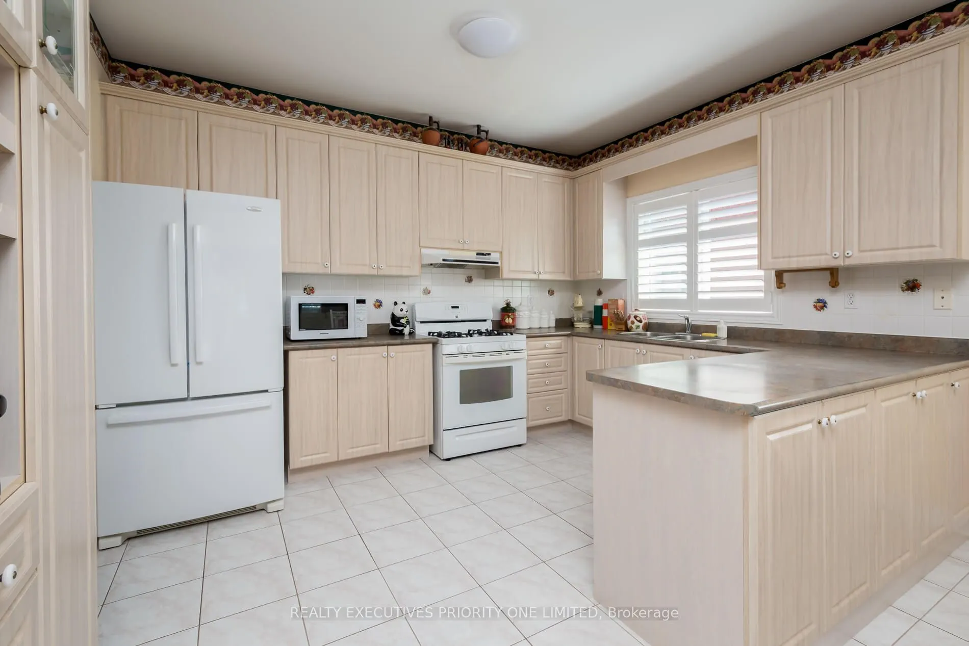 64 Brasswinds Court