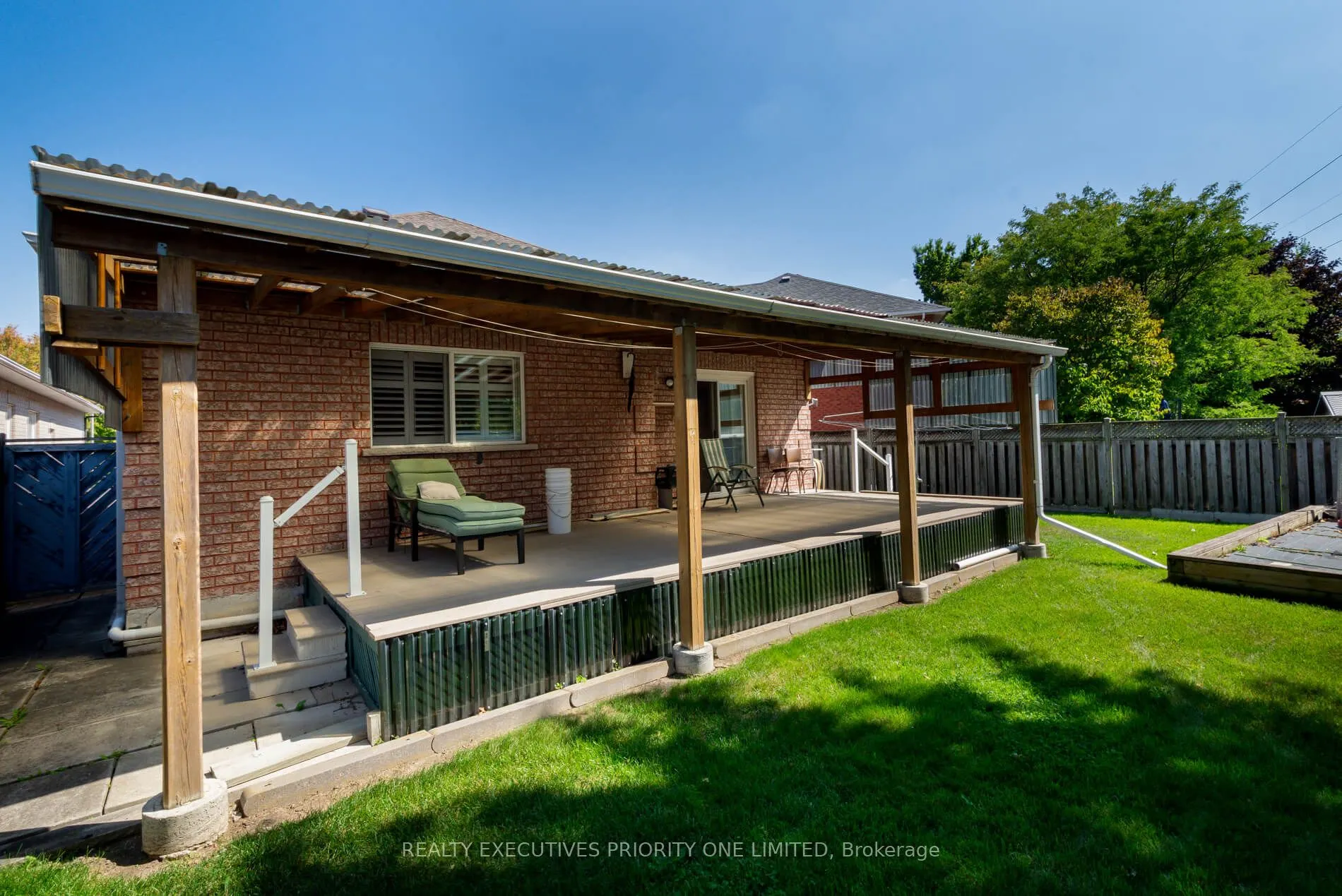 64 Brasswinds Court