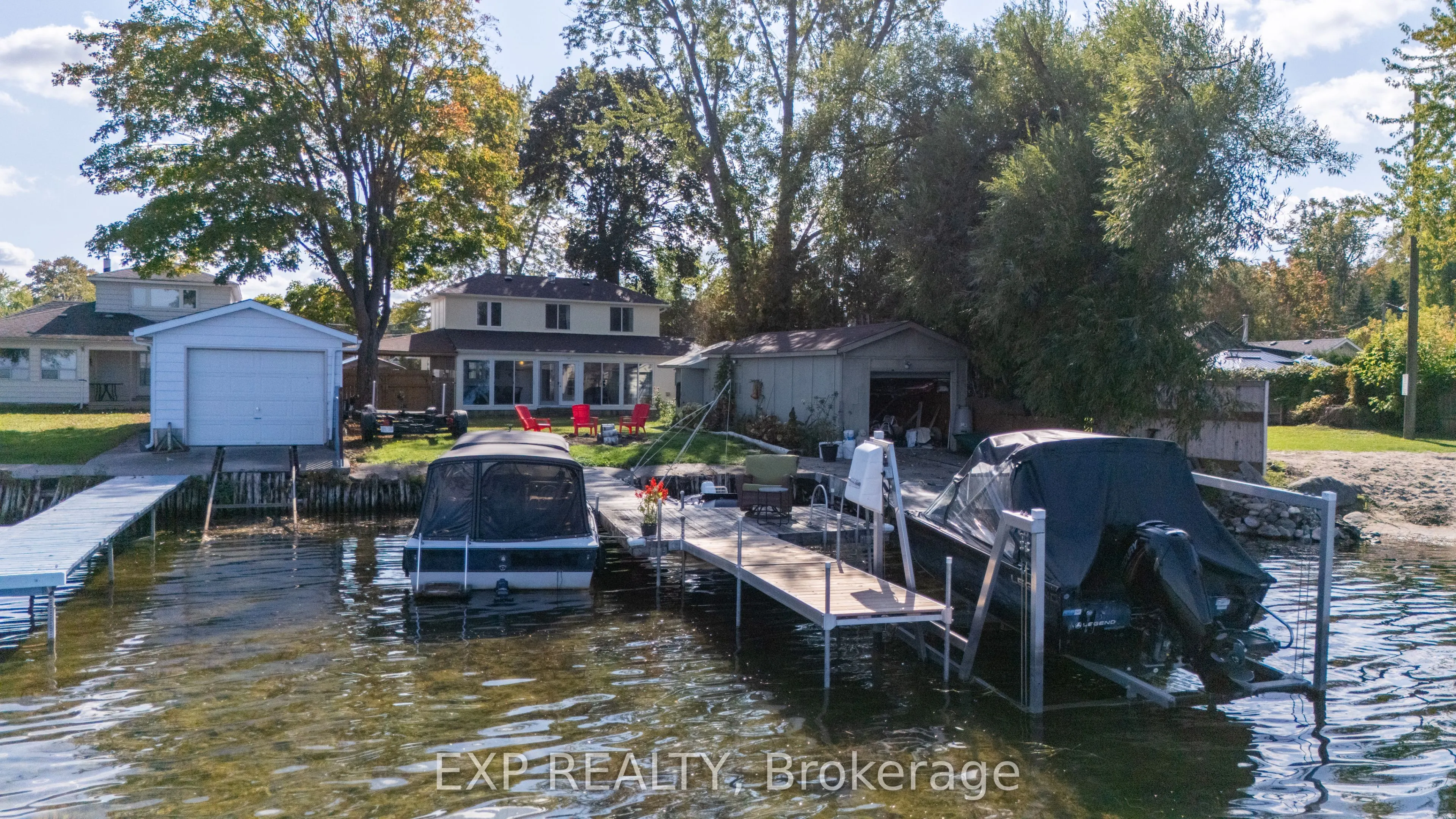24 Lakeshore Road