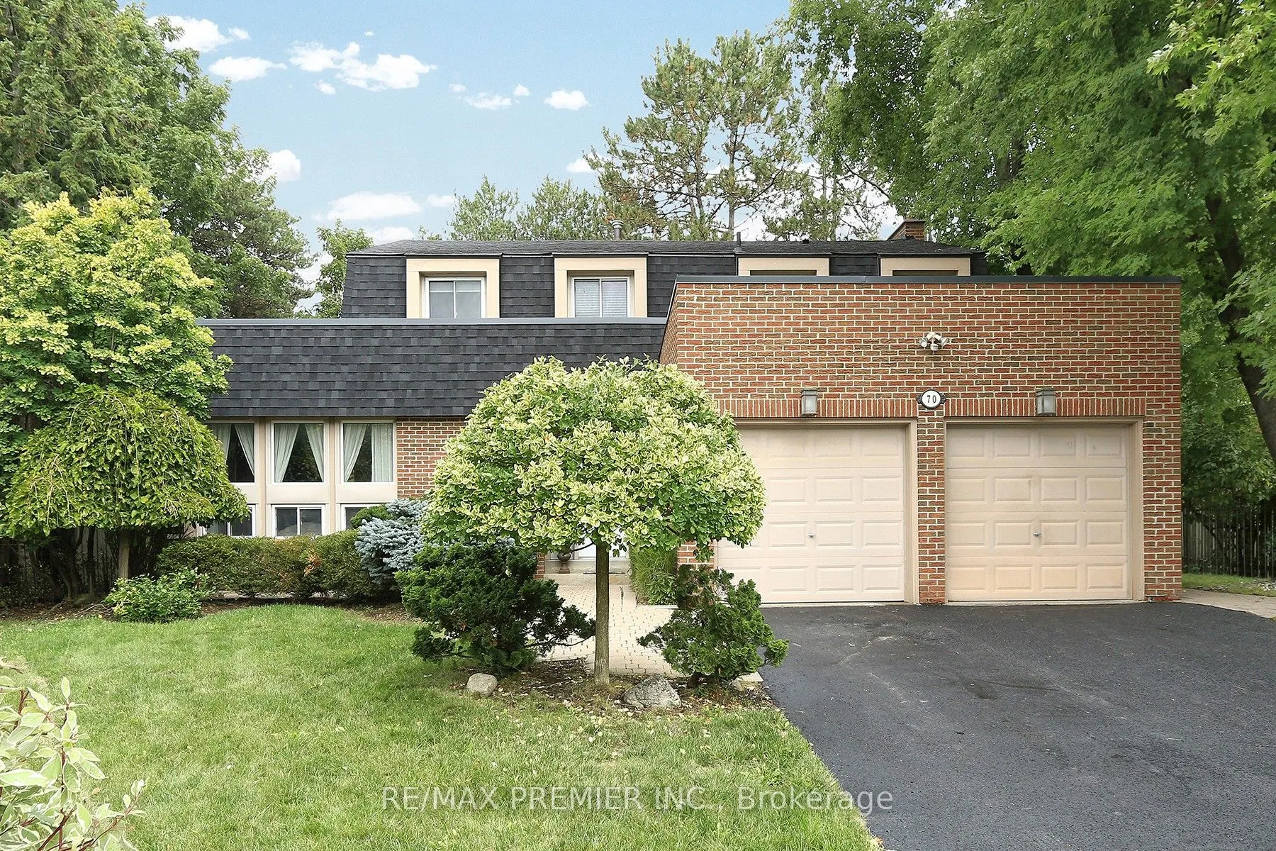 70 Captain Rolph Court