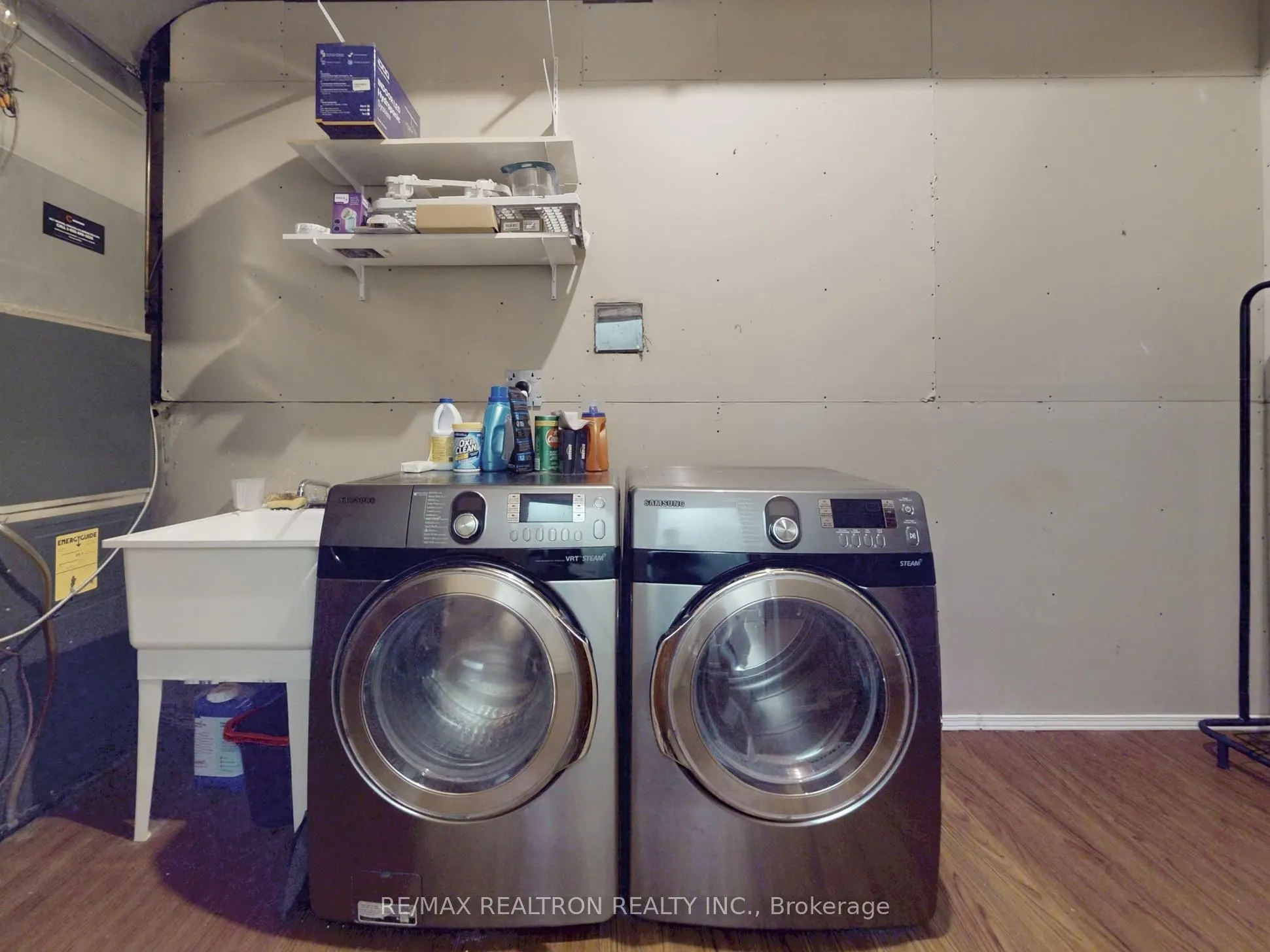 18 Clark Avenue W, #144