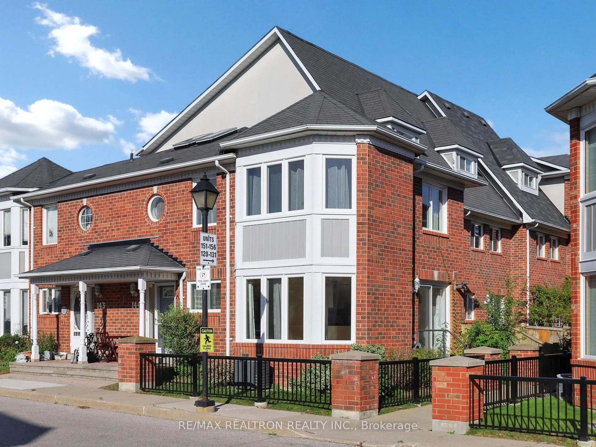 18 Clark Avenue W, #144
