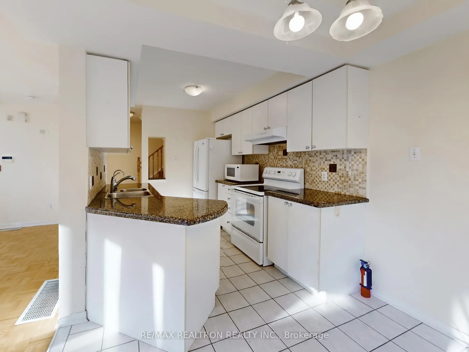 18 Clark Avenue W, #144