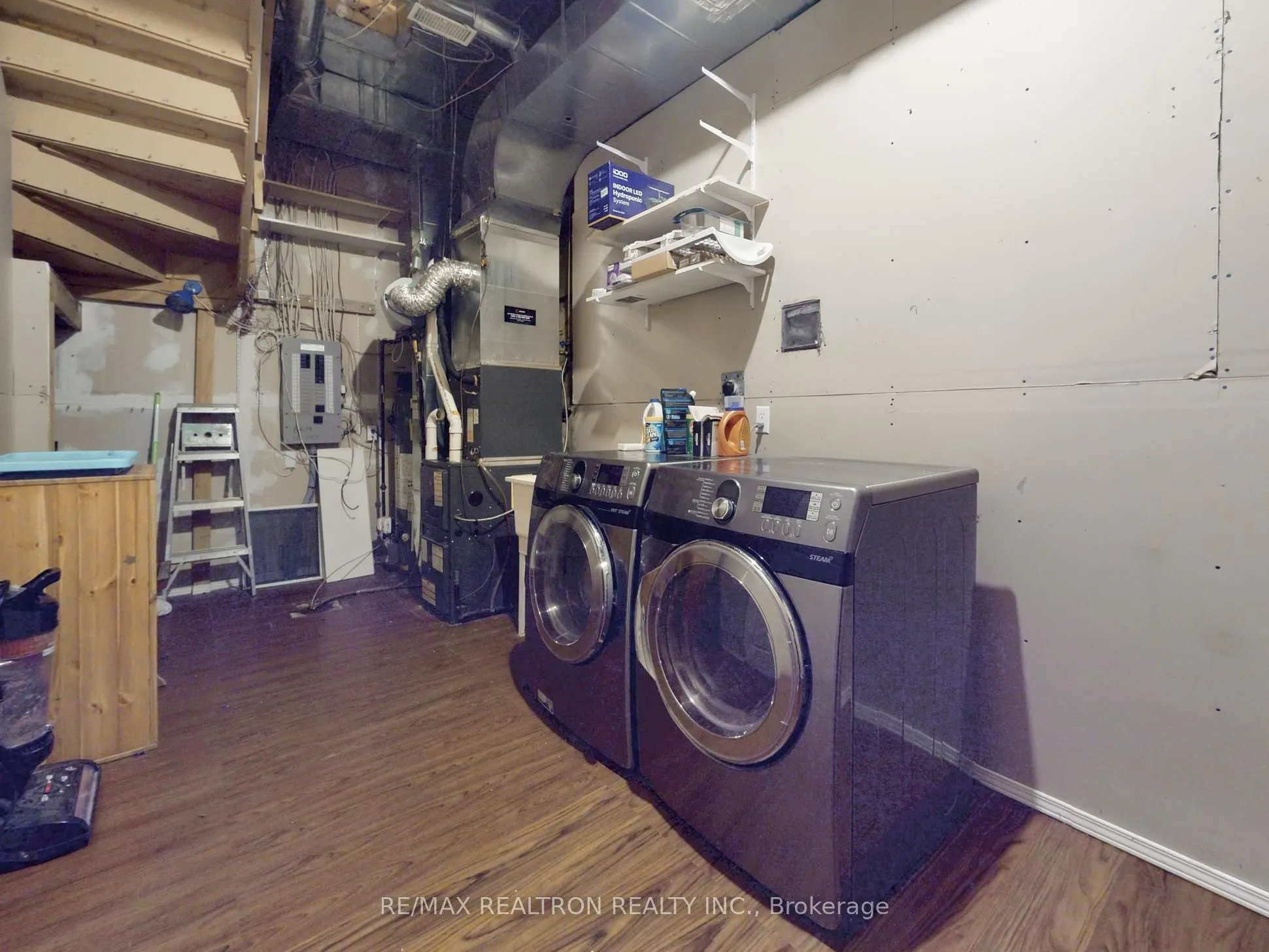 18 Clark Avenue W, #144
