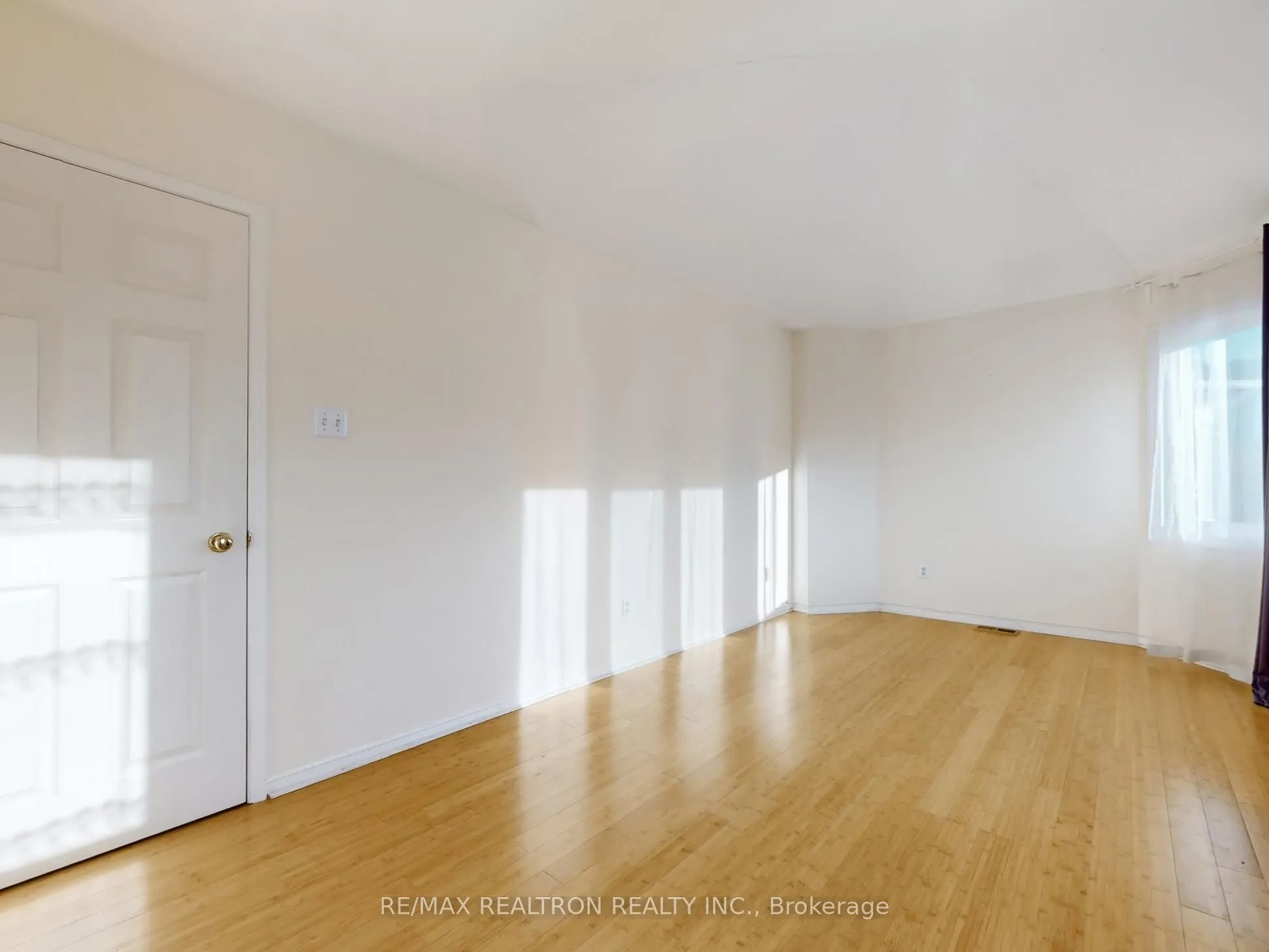 18 Clark Avenue W, #144