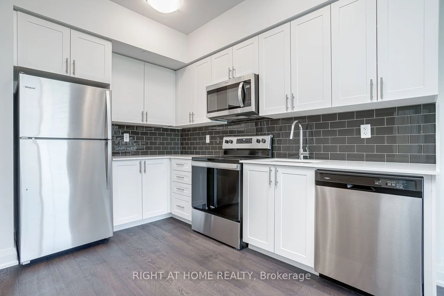 9700 Ninth Line, #621