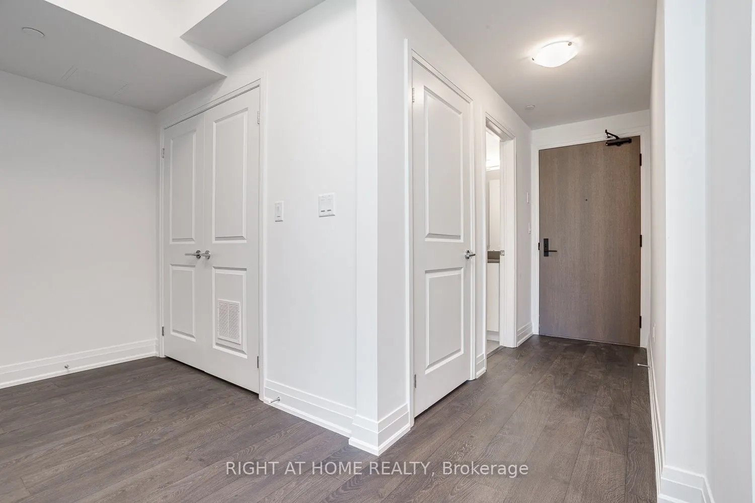 9700 Ninth Line, #621