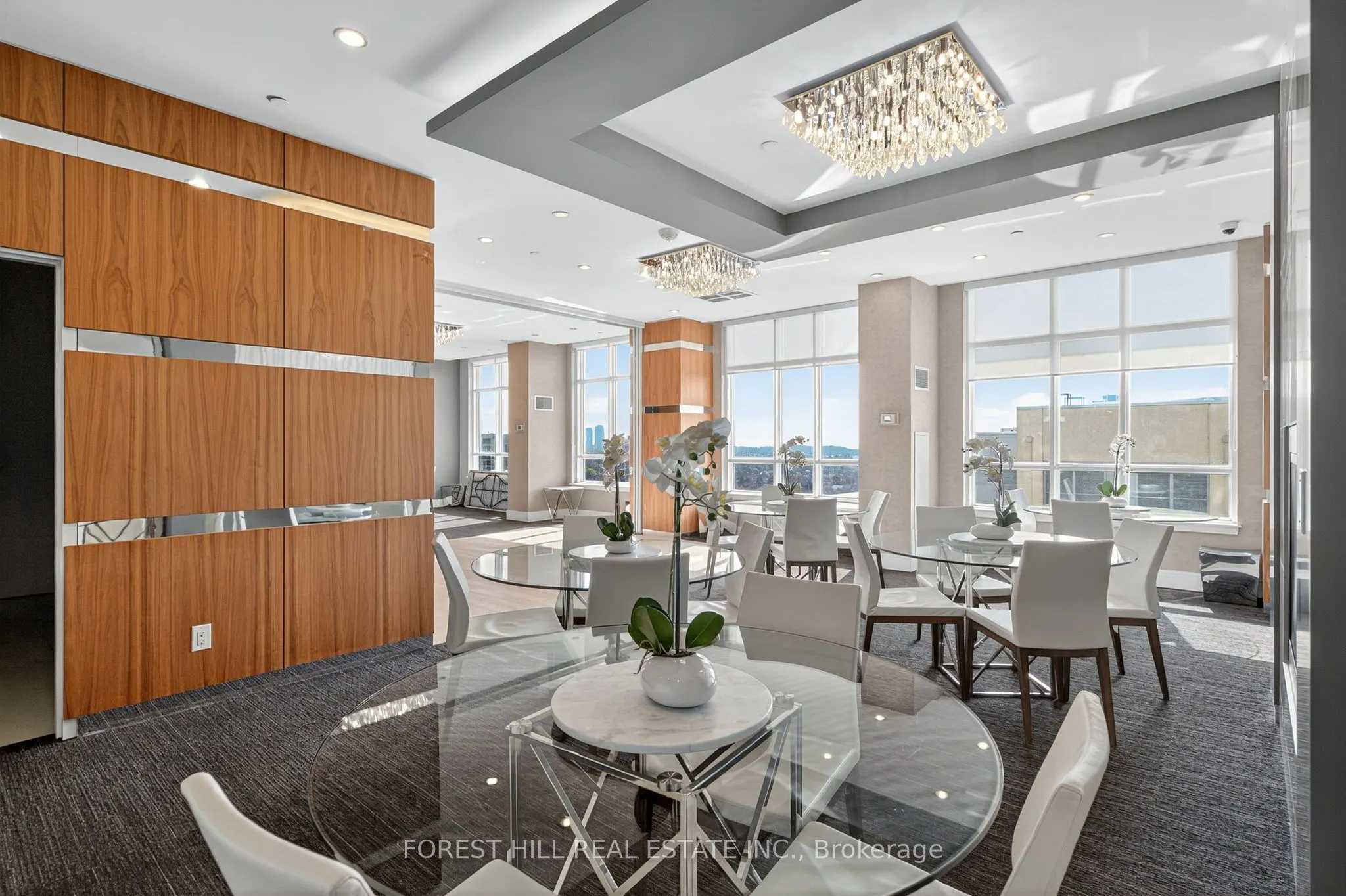 9205 Yonge Street, #1603
