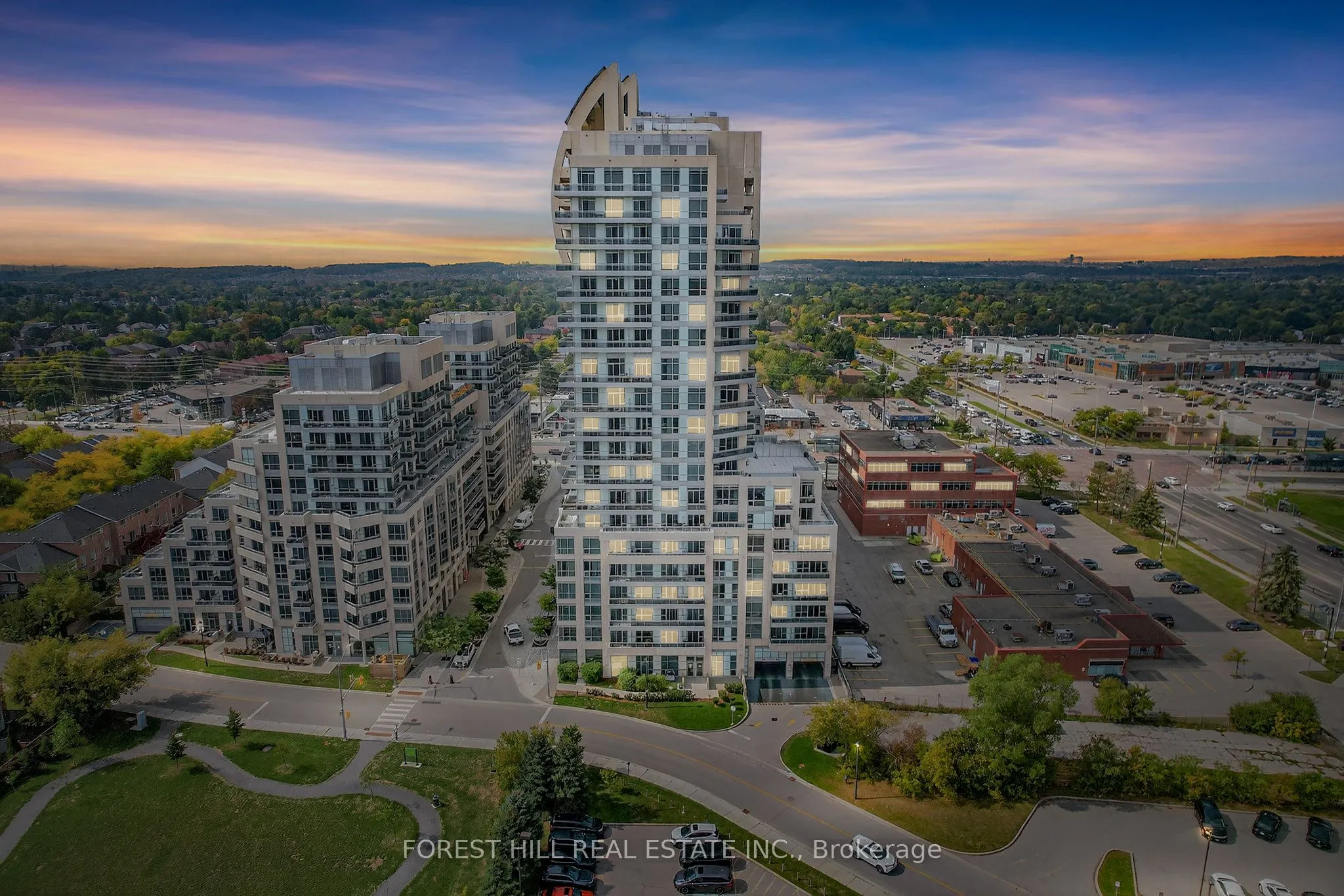 9205 Yonge Street, #1603