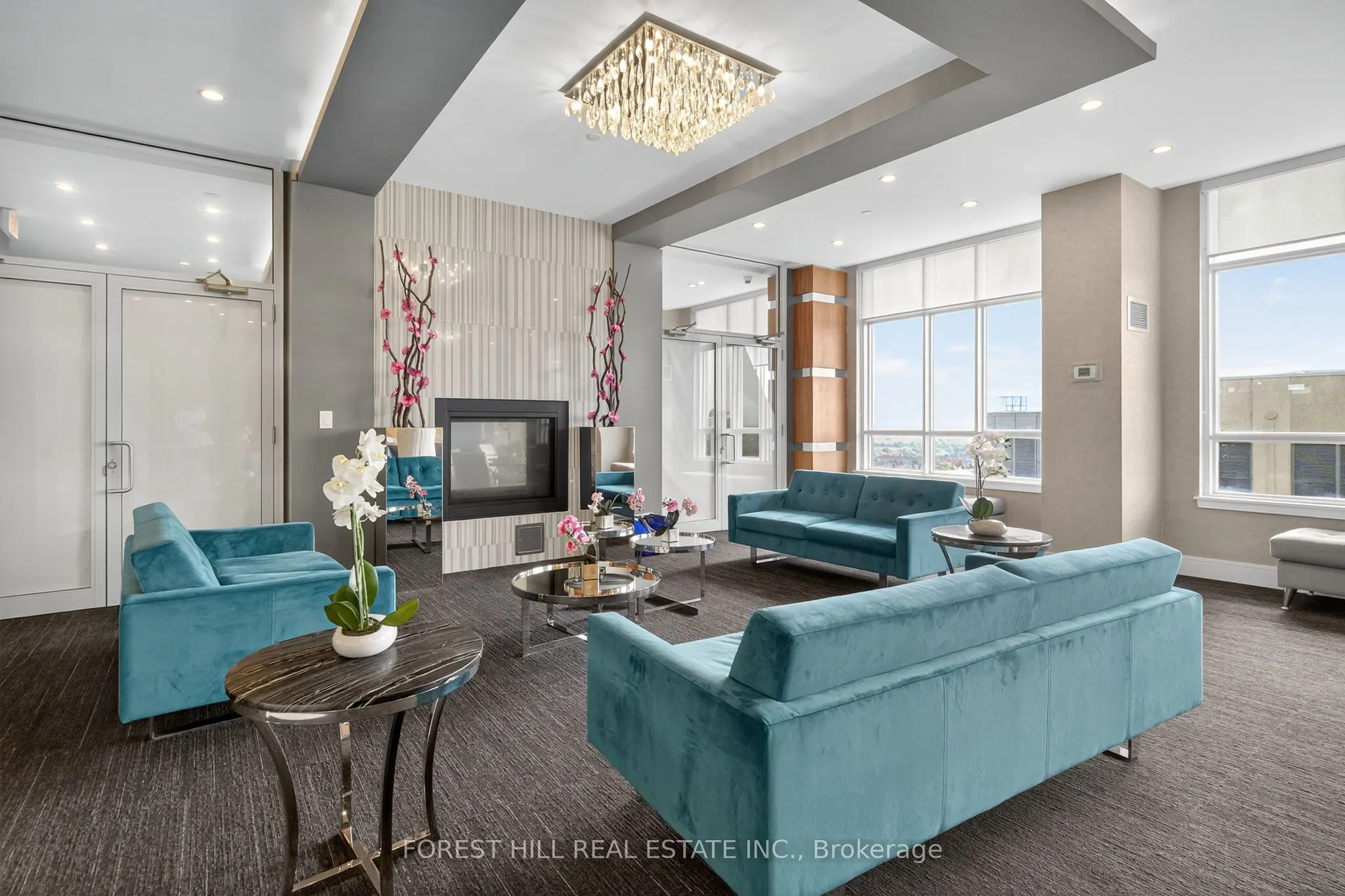 9205 Yonge Street, #1603