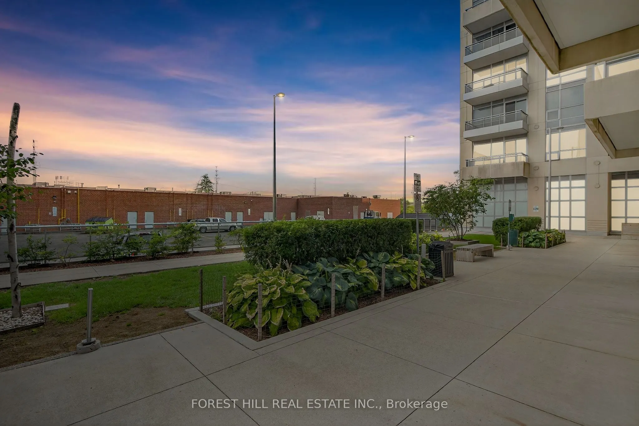 9205 Yonge Street, #1603