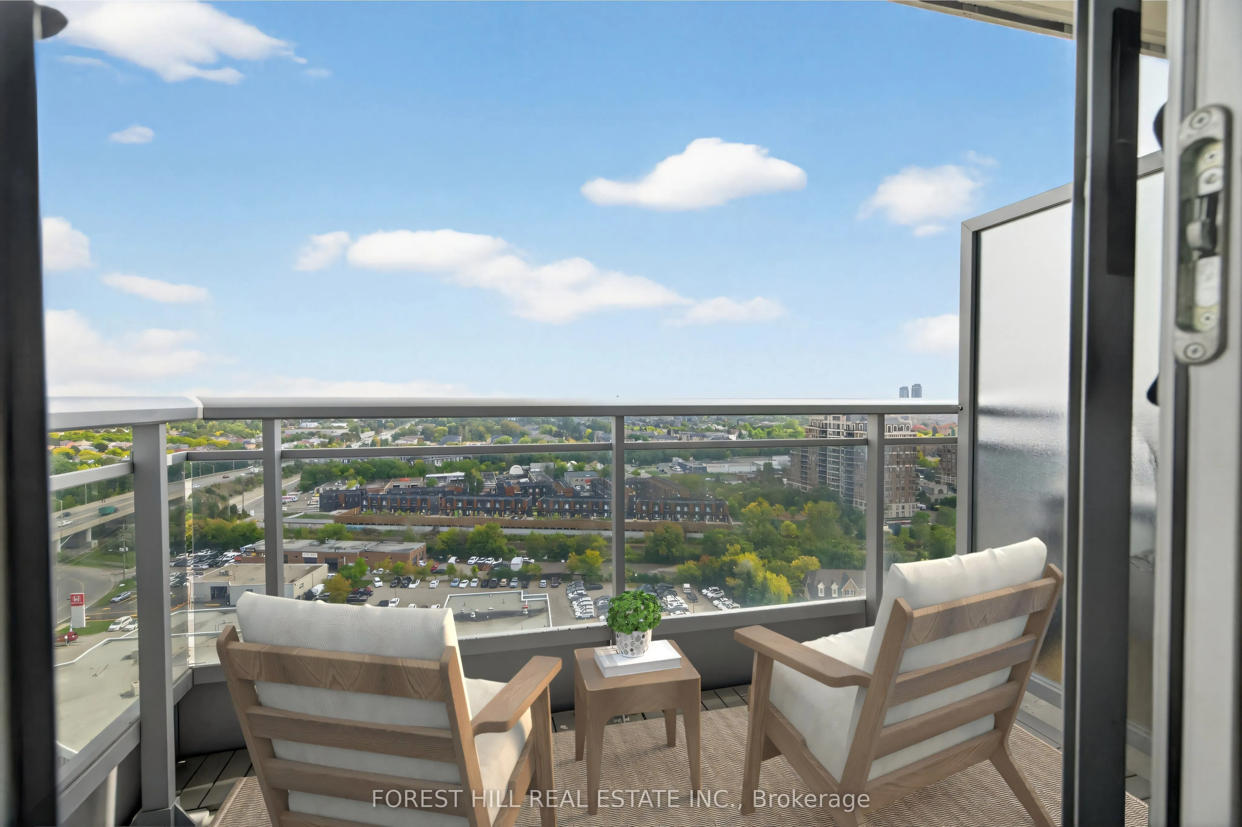 9205 Yonge Street, #1603