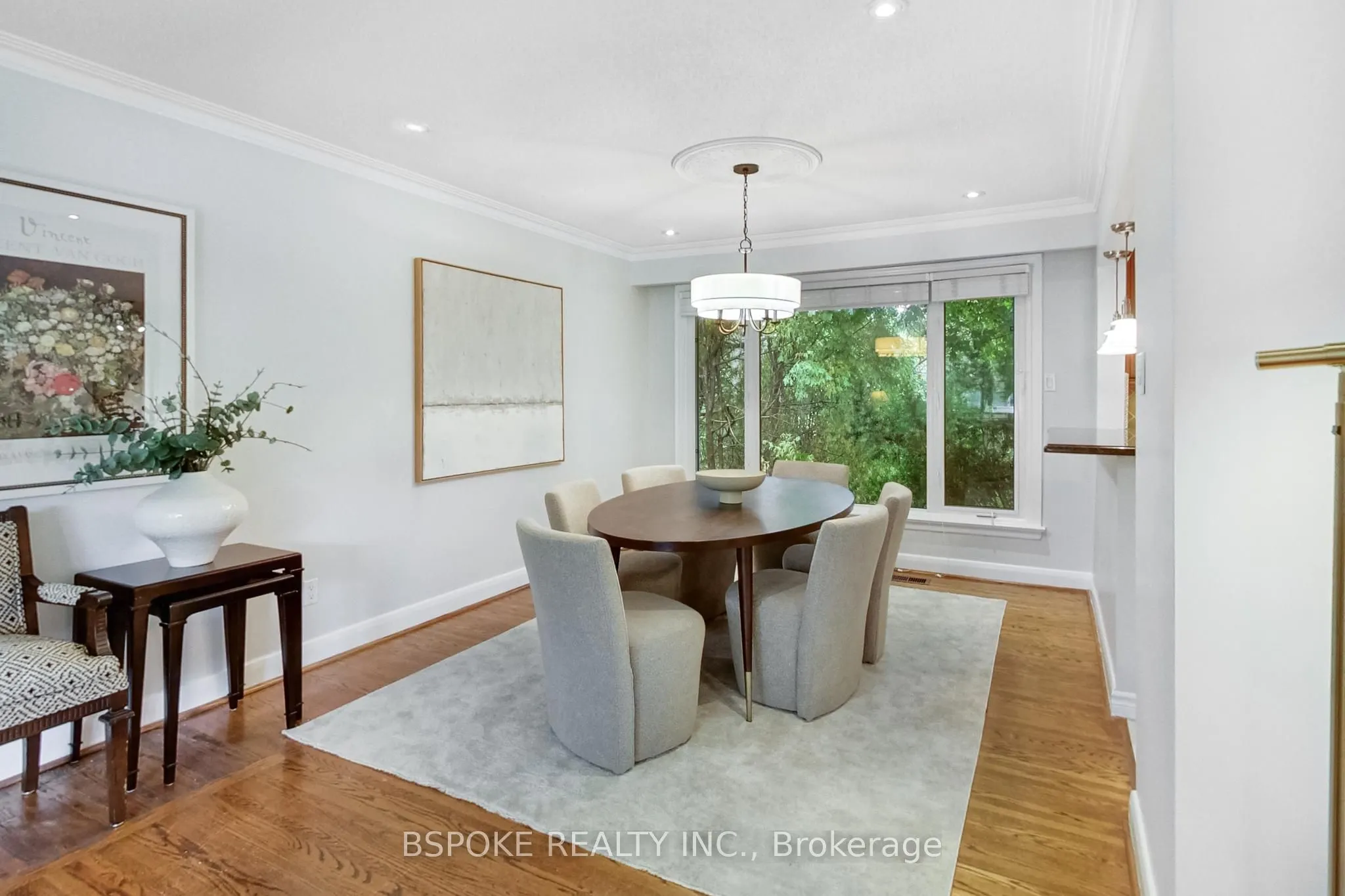 12 Vistaview Boulevard