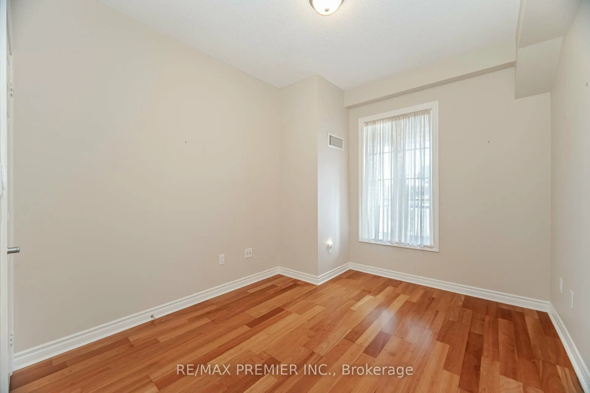 4620 Highway 7, #306