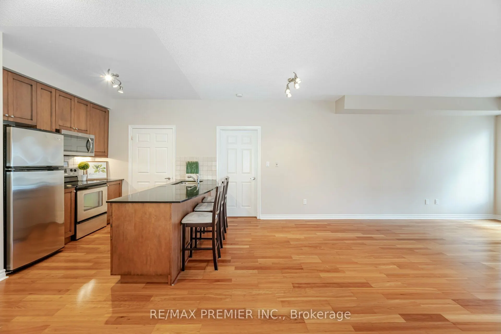 4620 Highway 7, #306