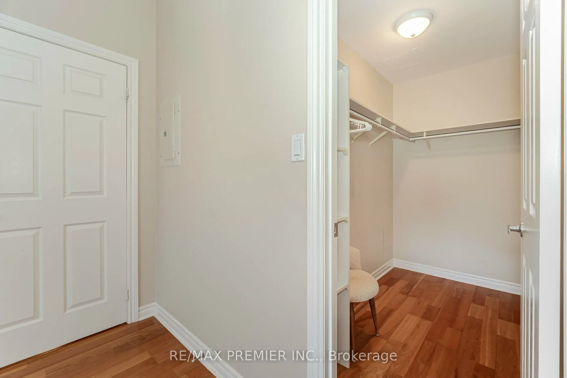 4620 Highway 7, #306