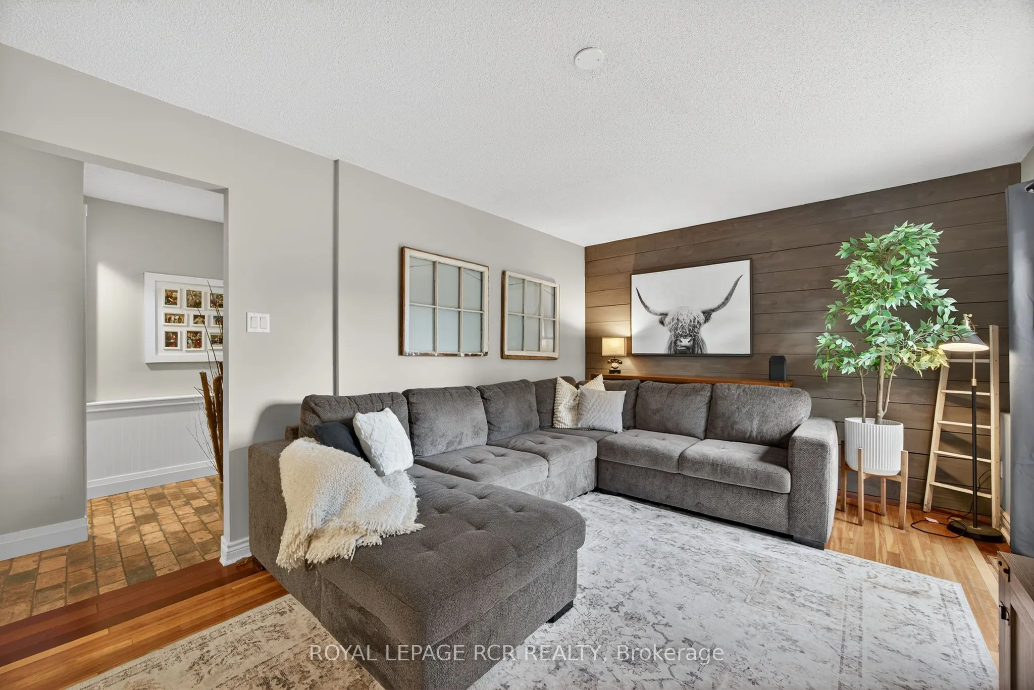 29 Fraser Avenue