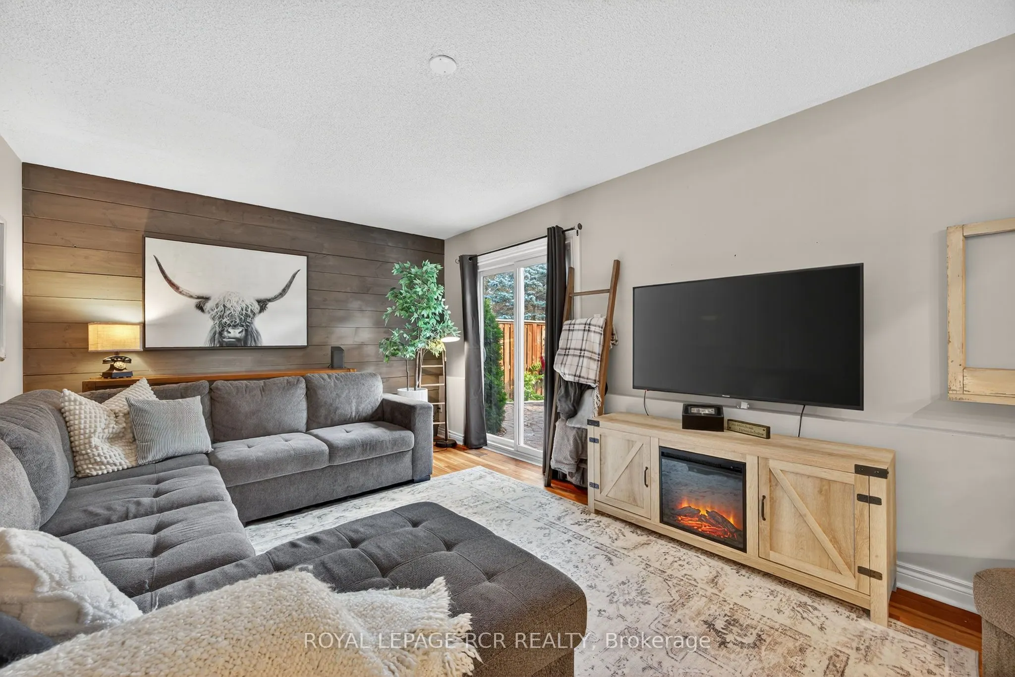 29 Fraser Avenue