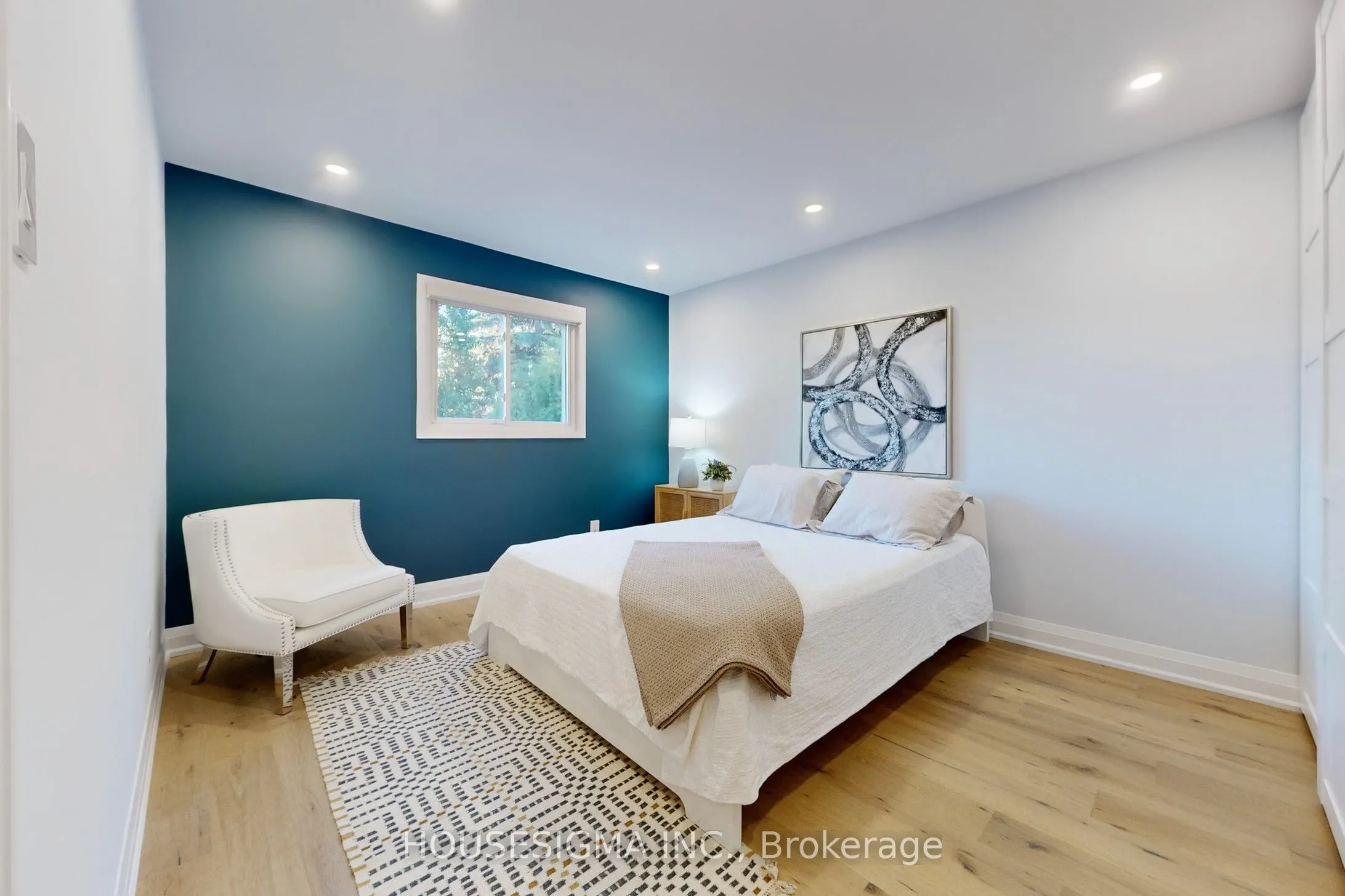 41 Underhill Crescent