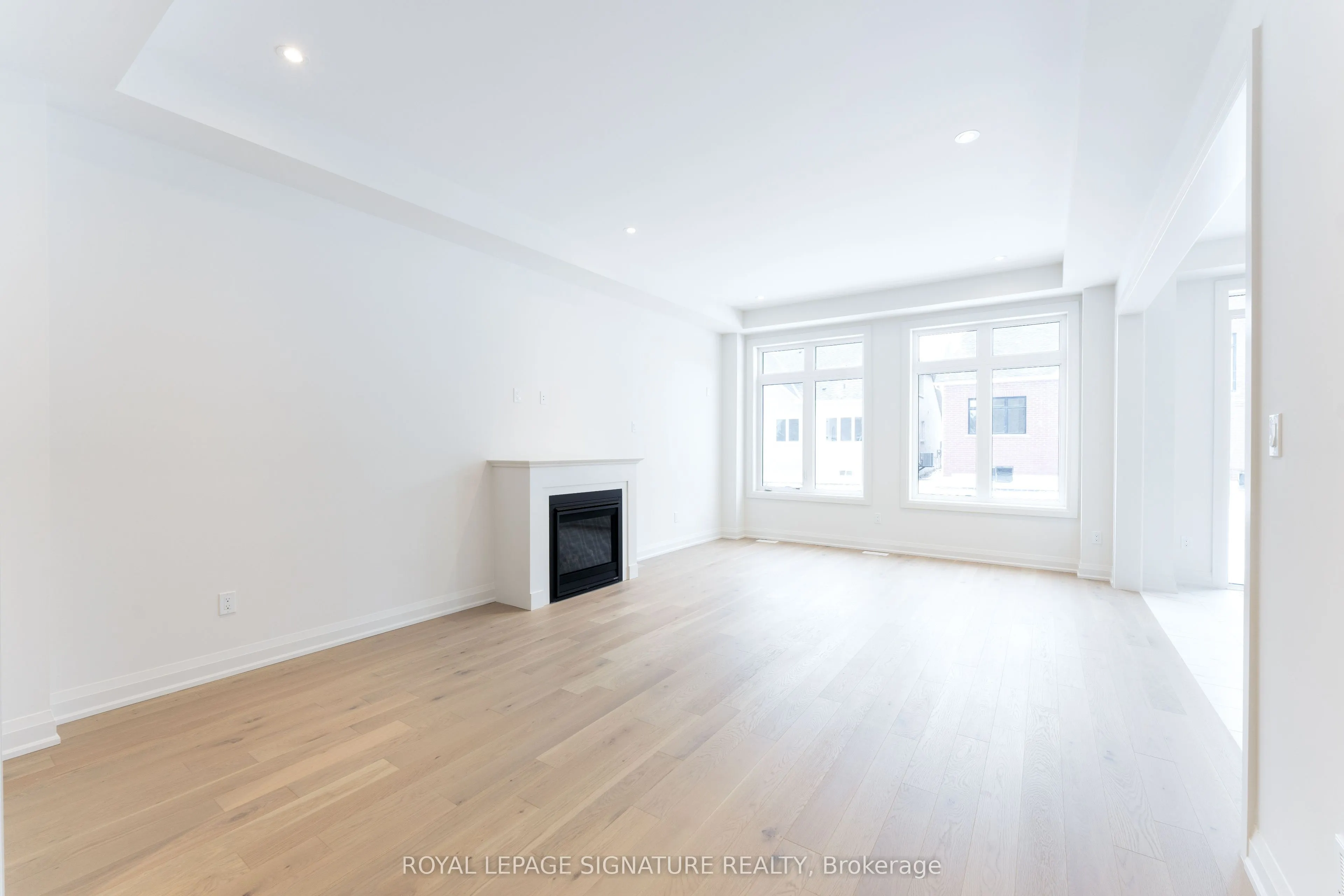 9 Mayflower Gardens