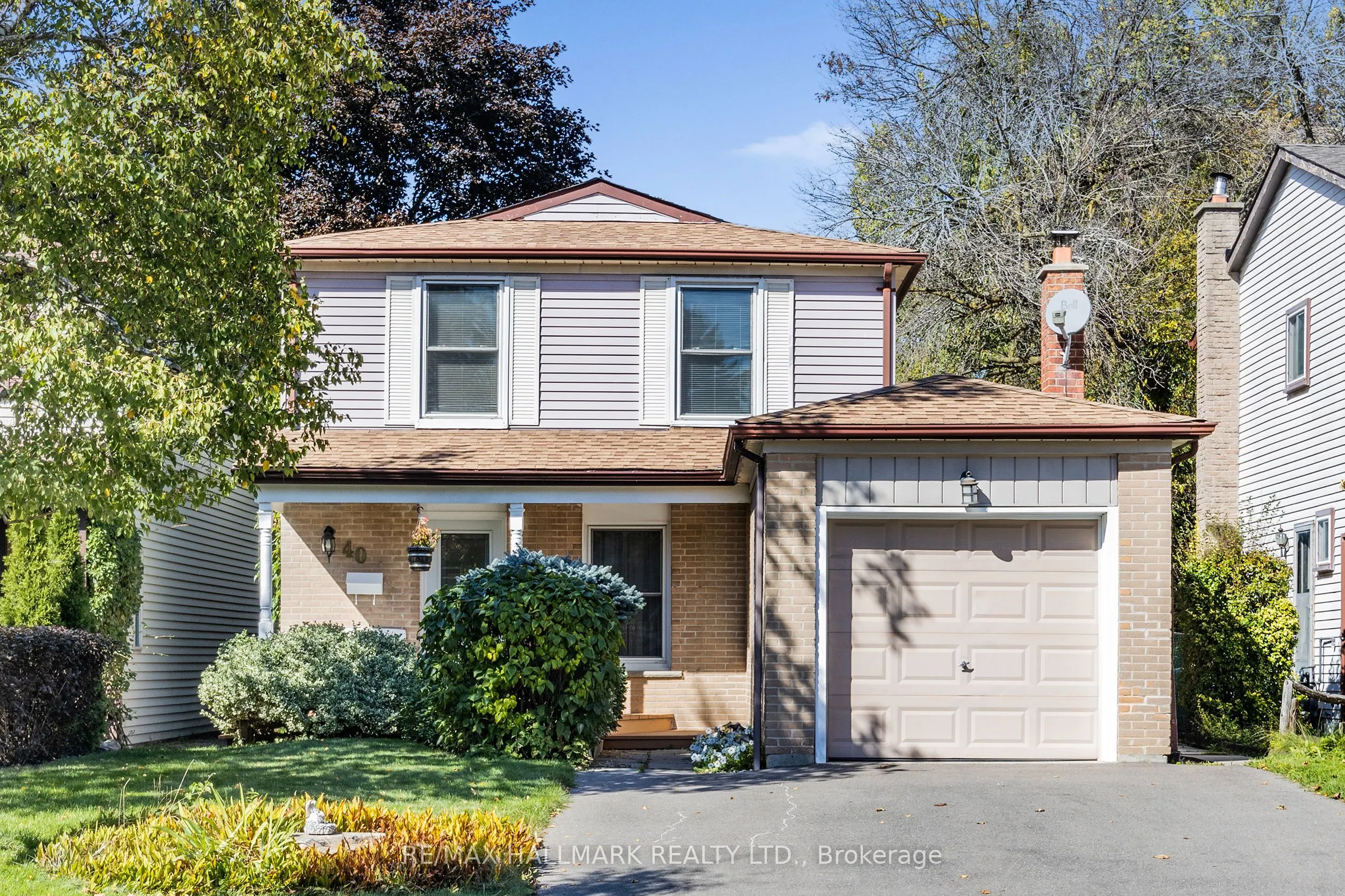 40 Lillooet Crescent