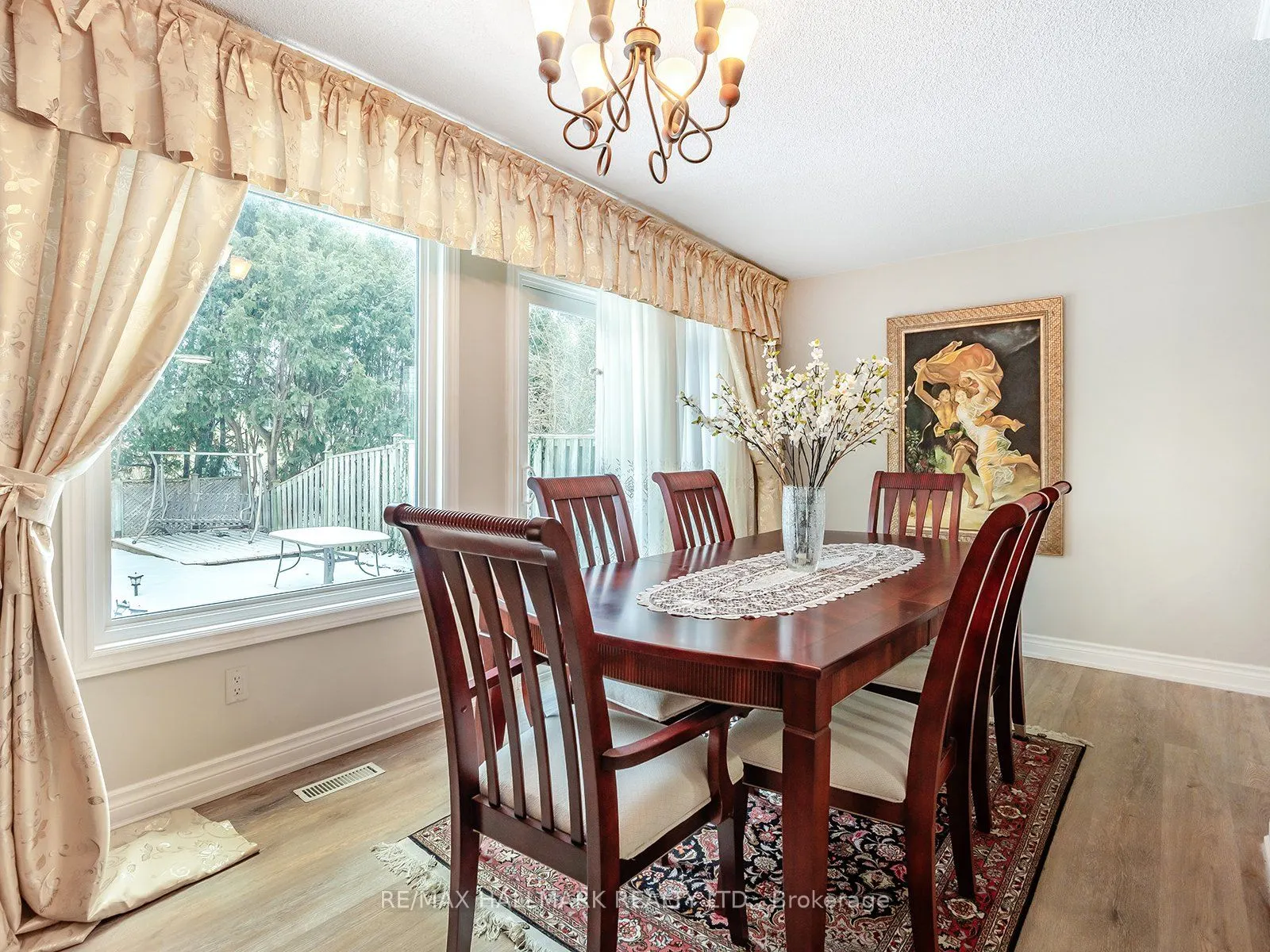 40 Lillooet Crescent
