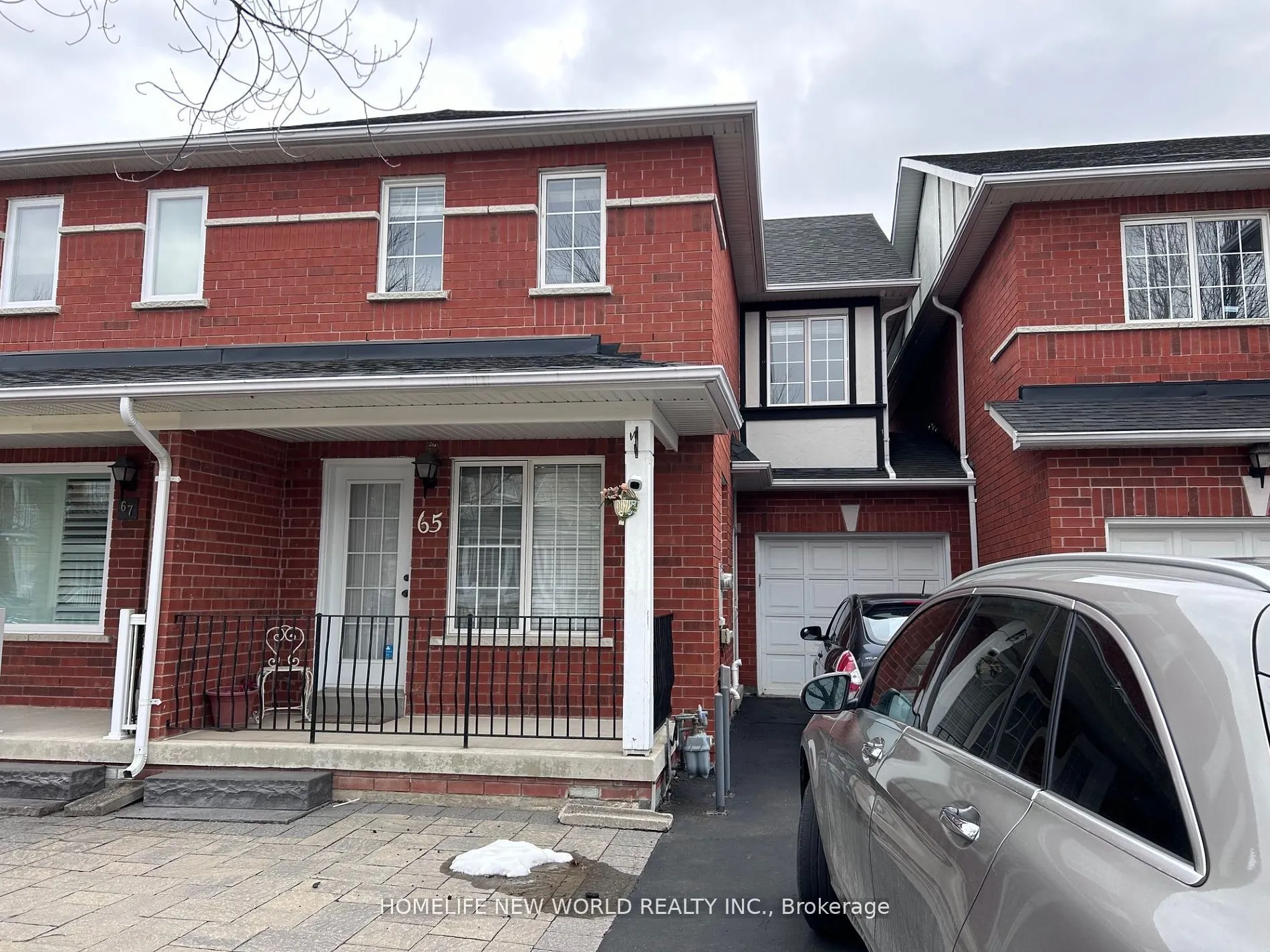 65 Warren Bradley Street