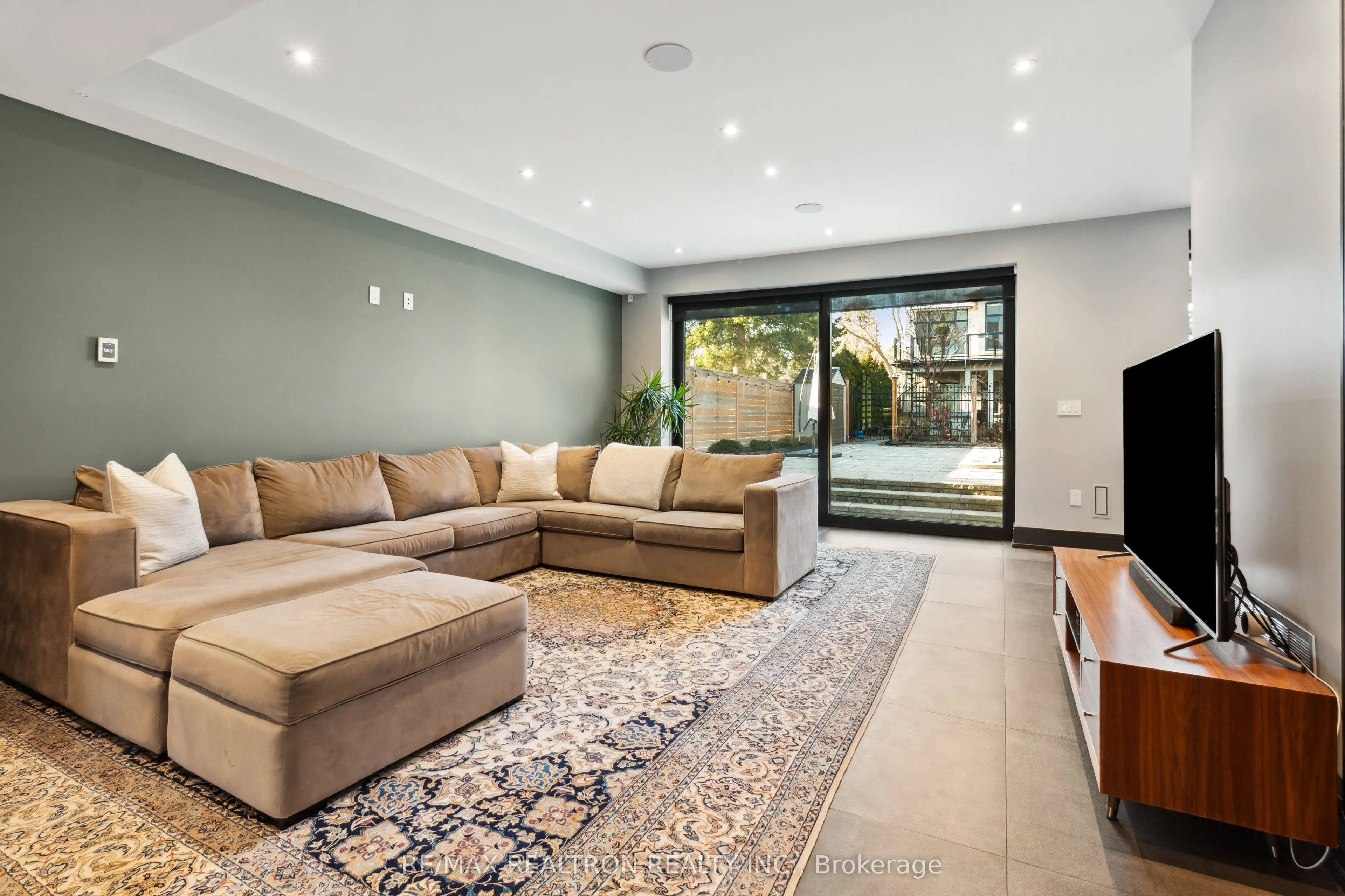 156 Garden Avenue