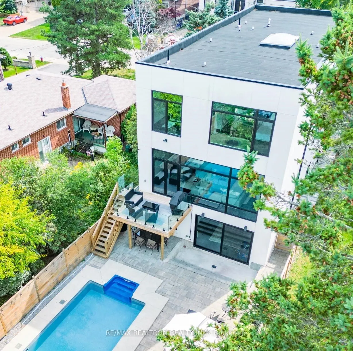 156 Garden Avenue