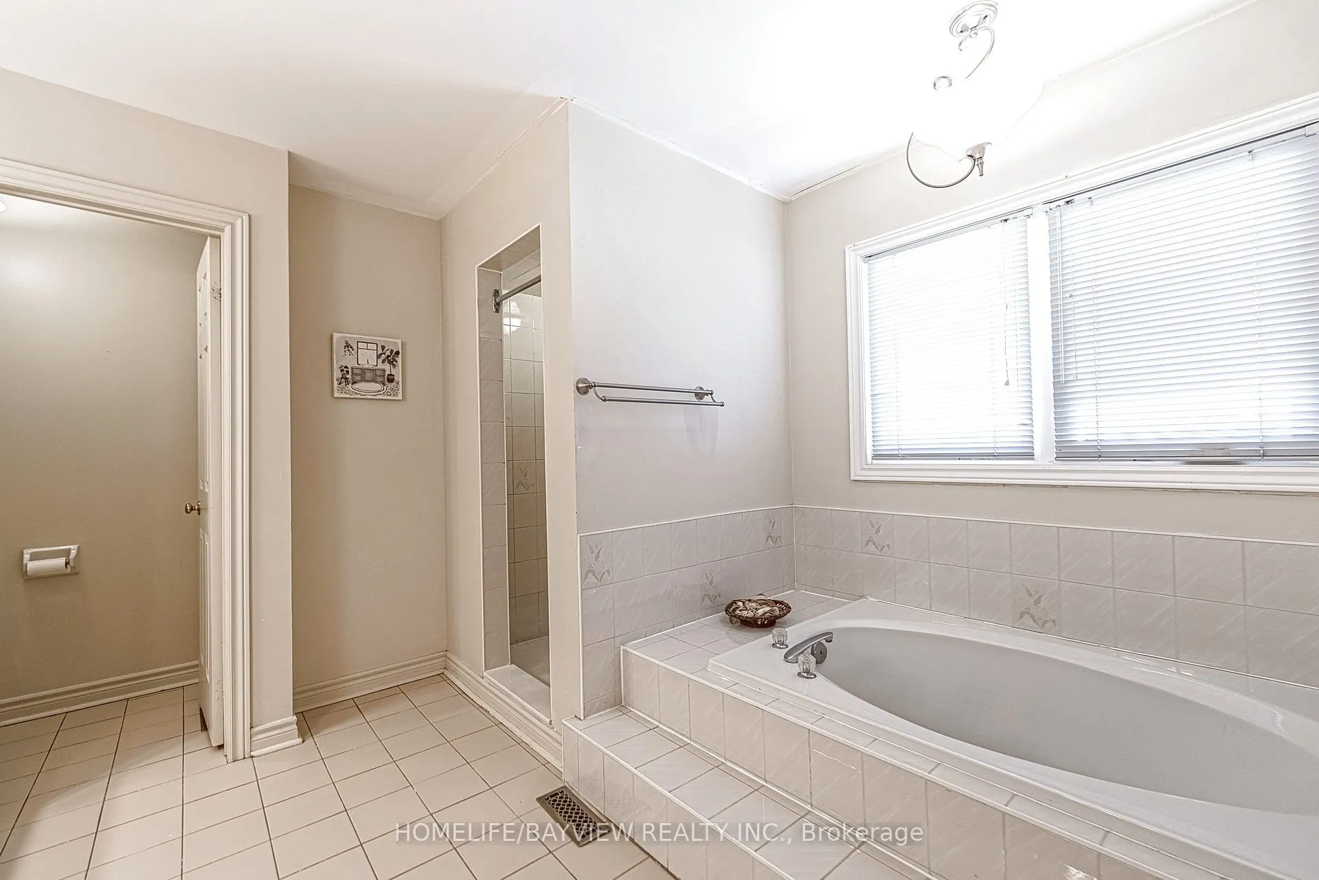 11 Cantex Court