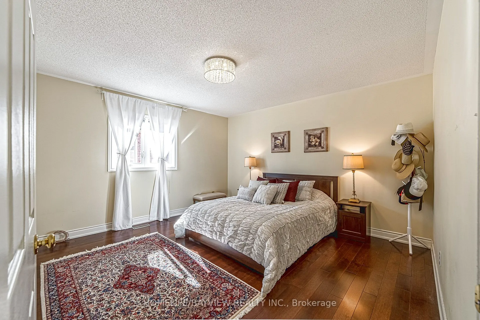 11 Cantex Court