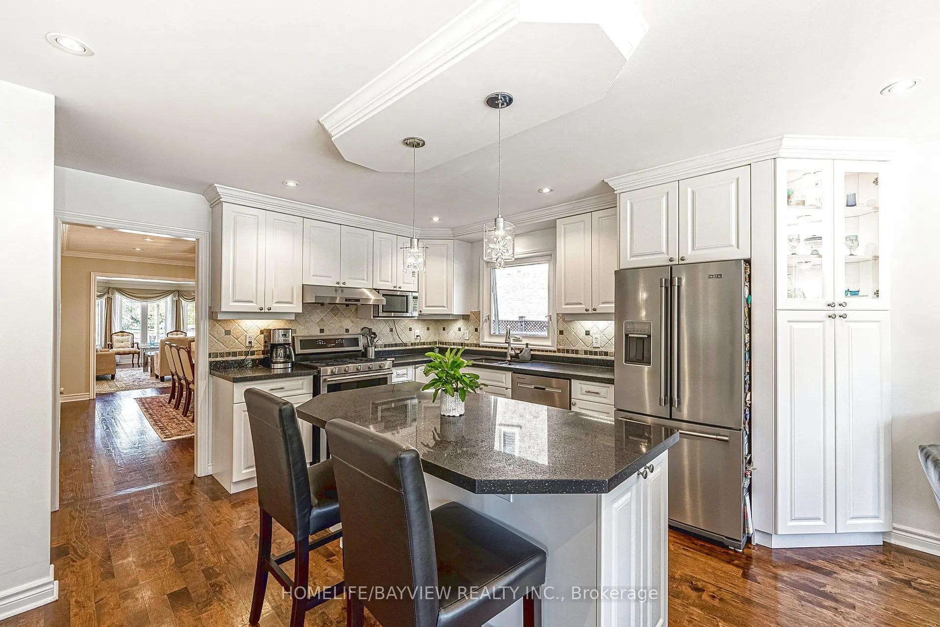 11 Cantex Court