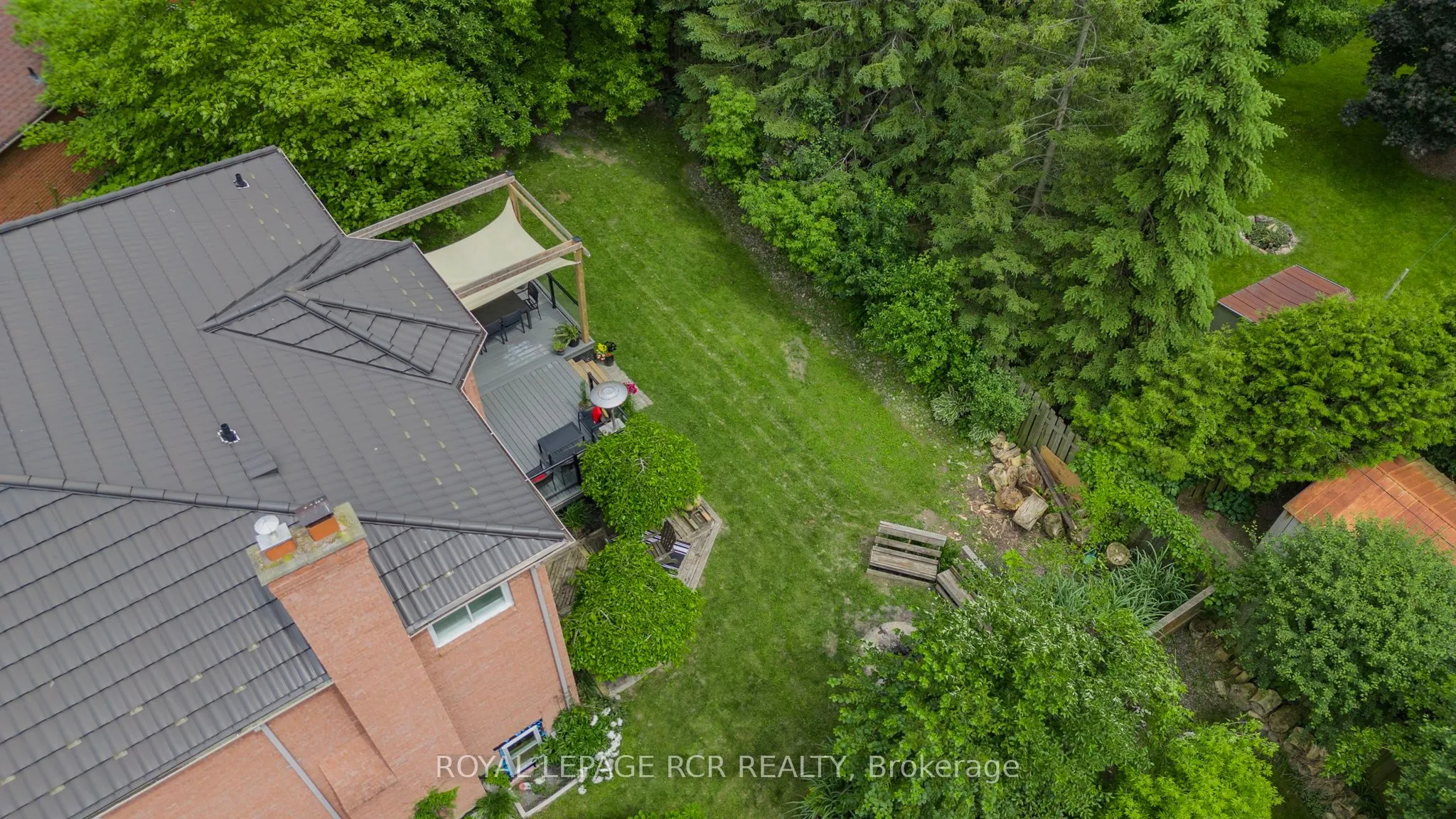 11 Litner Crescent