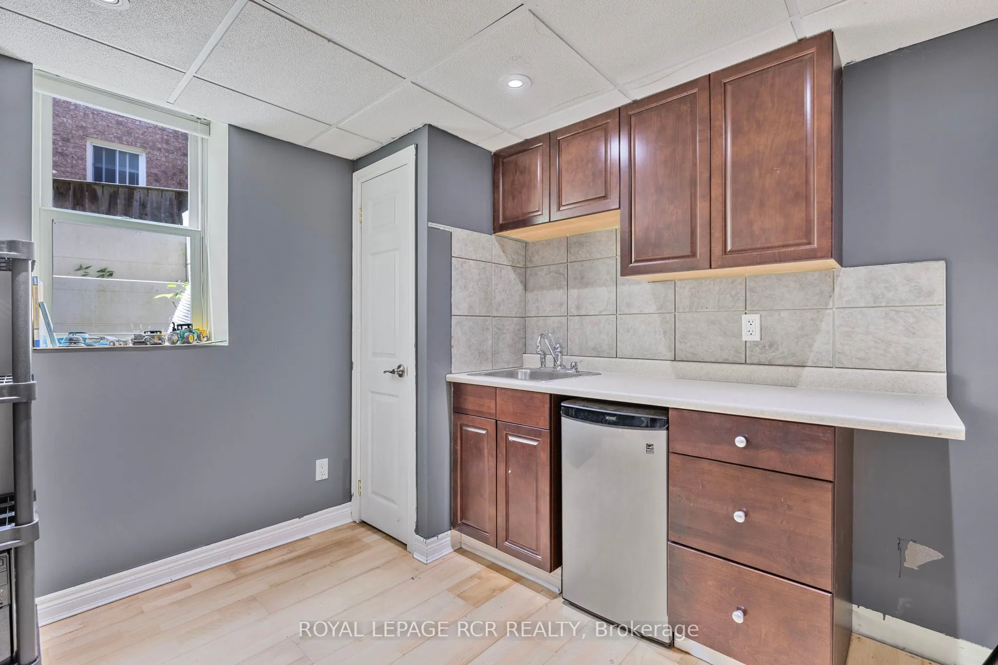 11 Litner Crescent