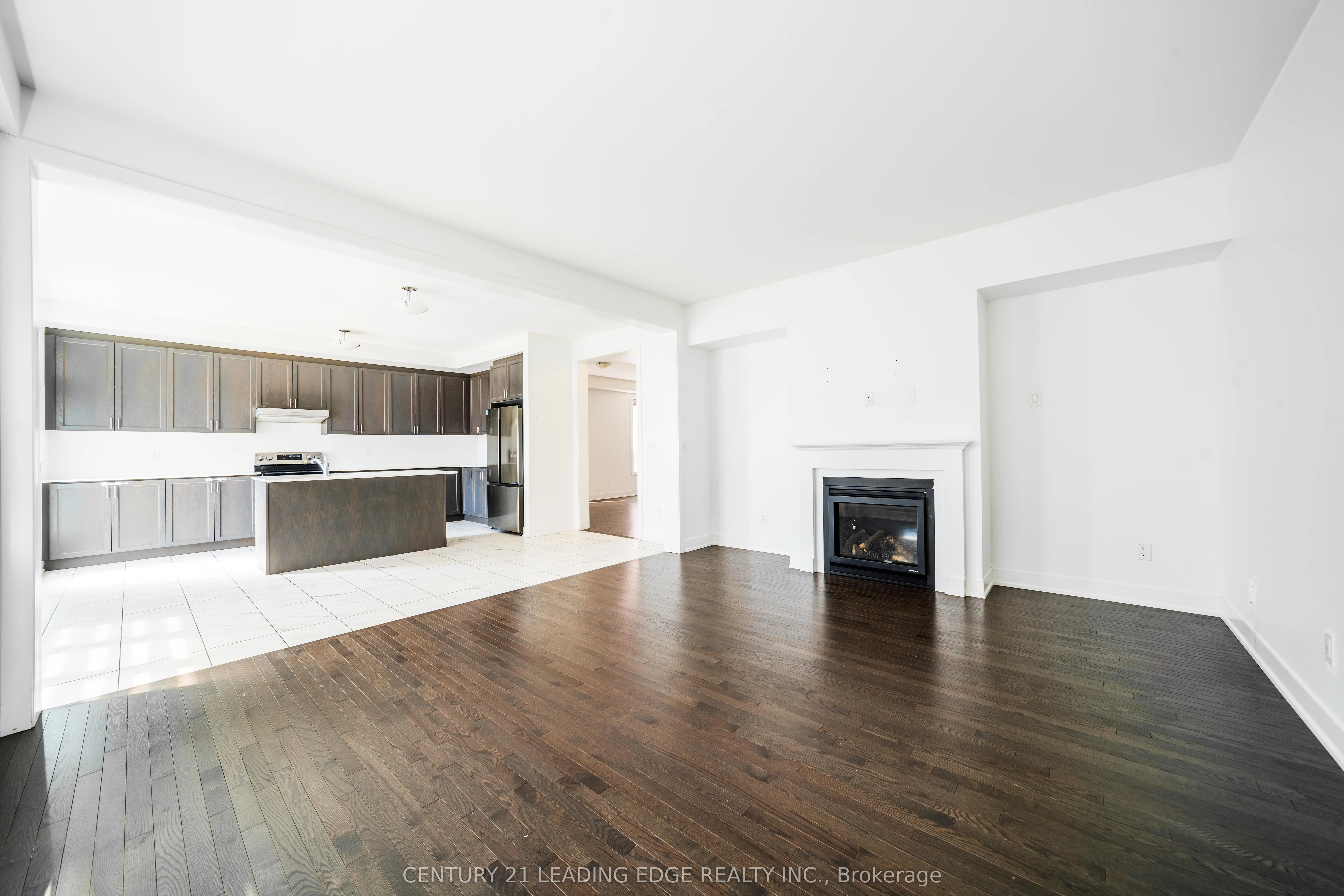 77 Kentledge Avenue