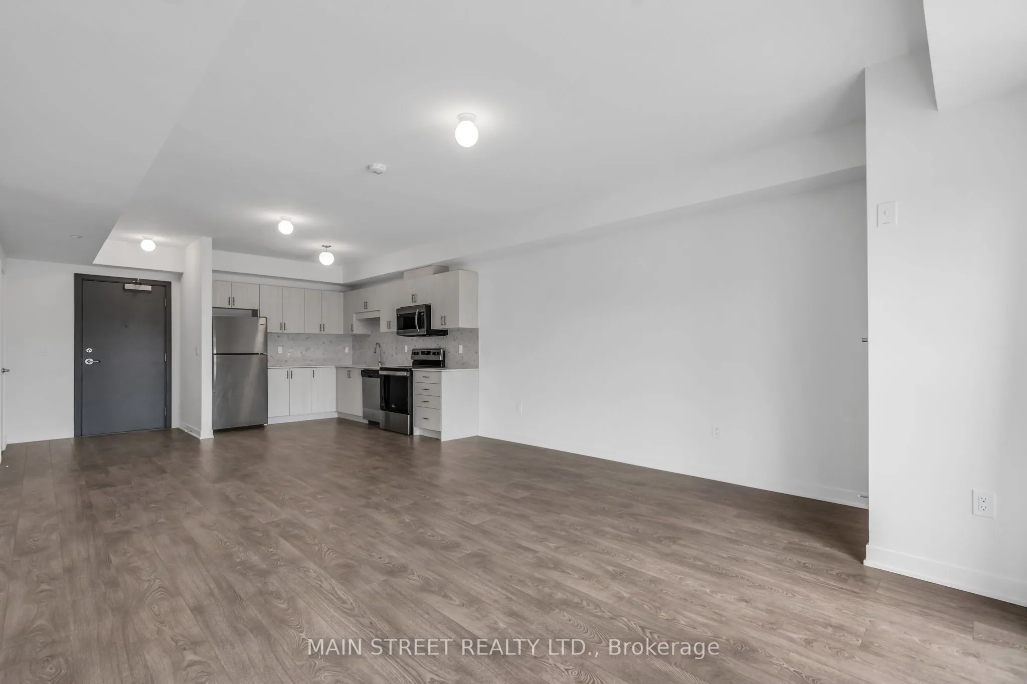 110 Grew Boulevard, #409