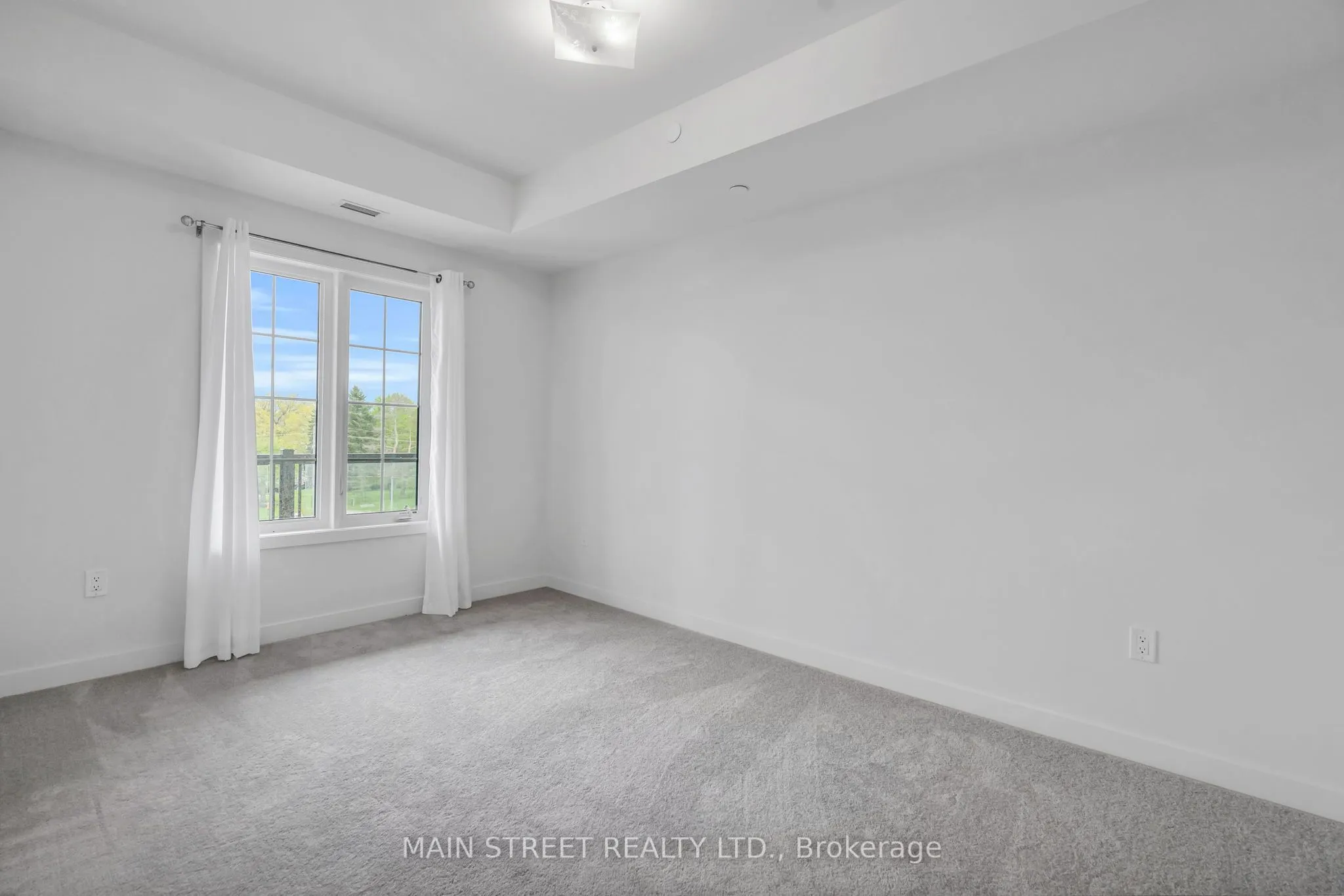 110 Grew Boulevard, #409
