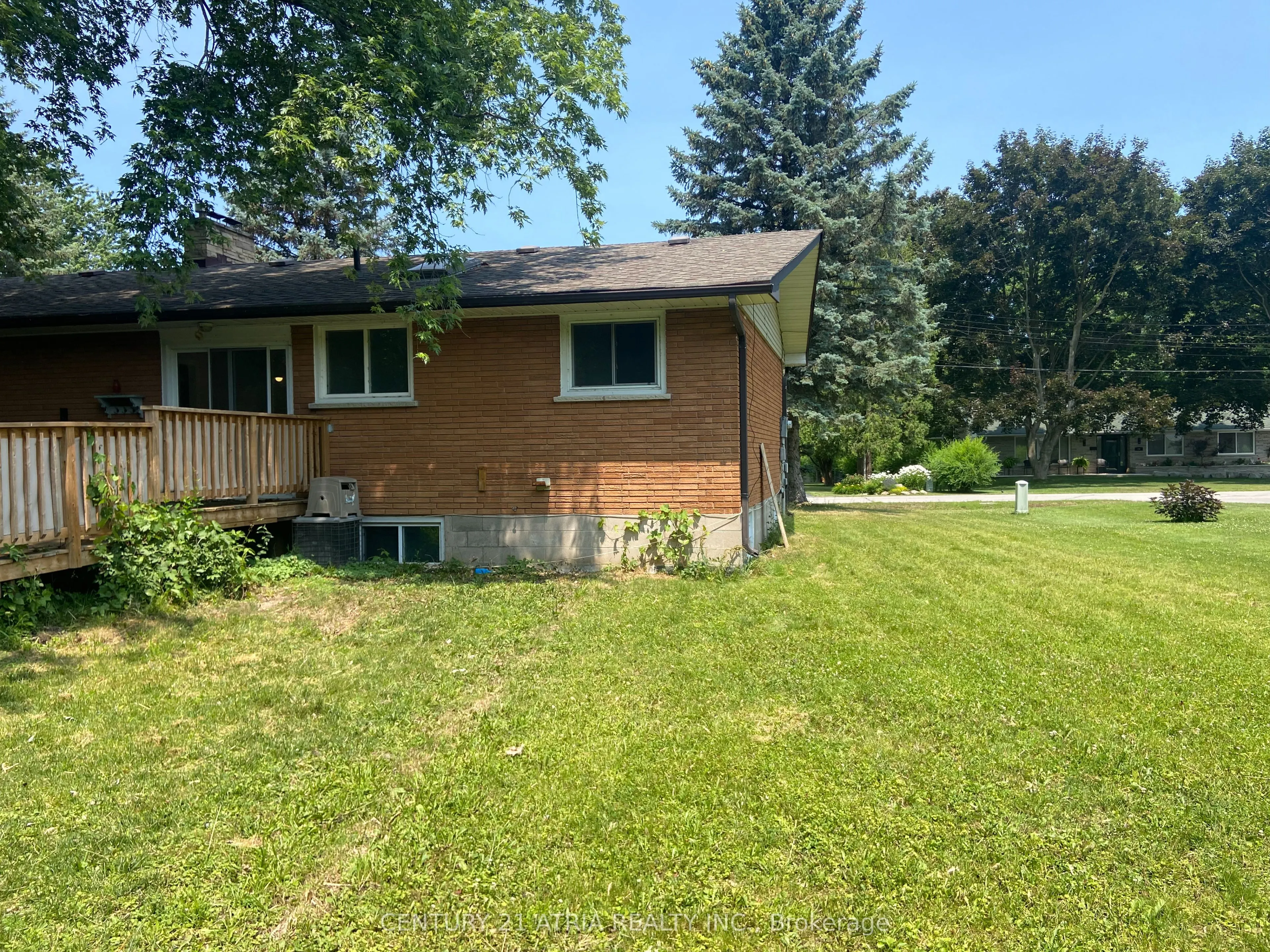 27 Waterbend Drive