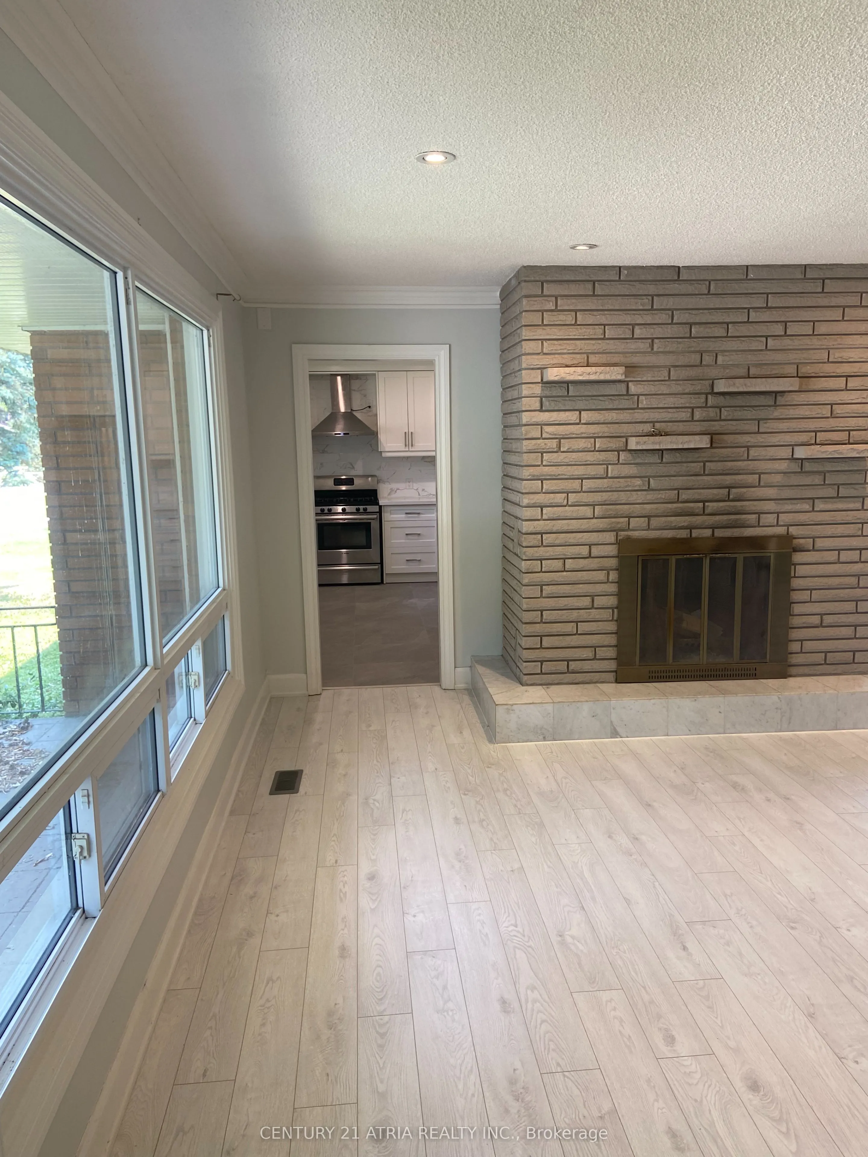 27 Waterbend Drive