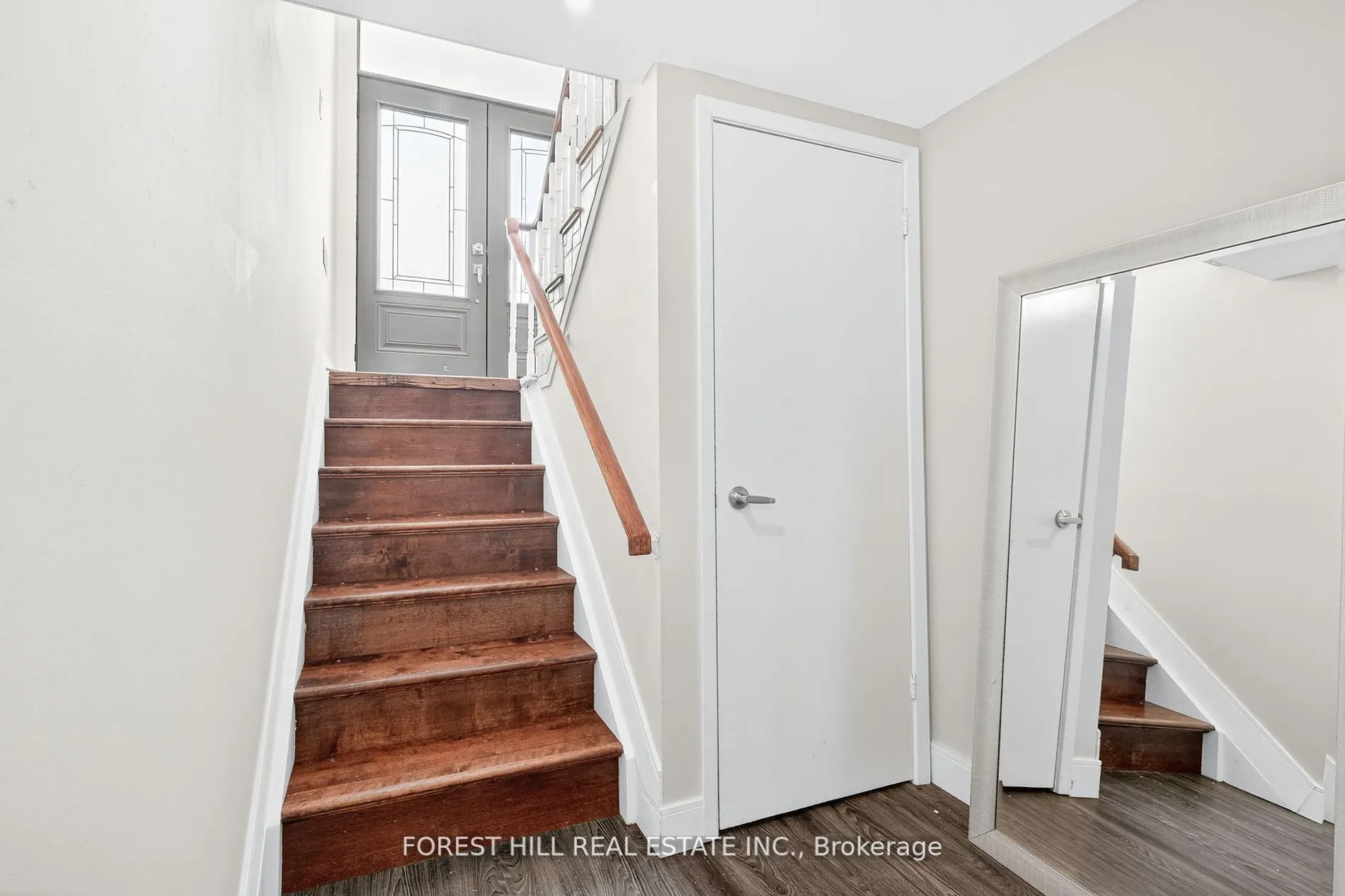 104 Armitage Drive