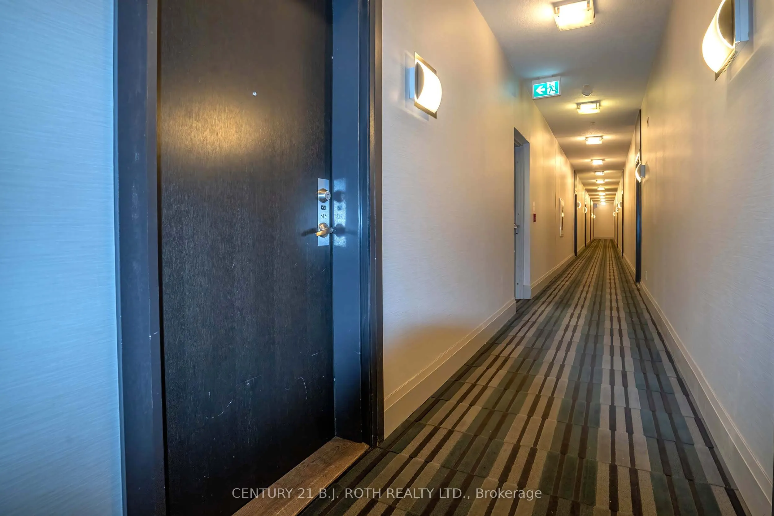 15277 Yonge Street S, #313