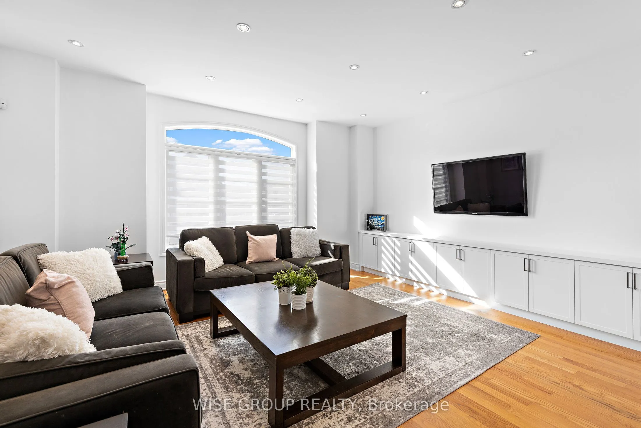 52 Mintwood Road
